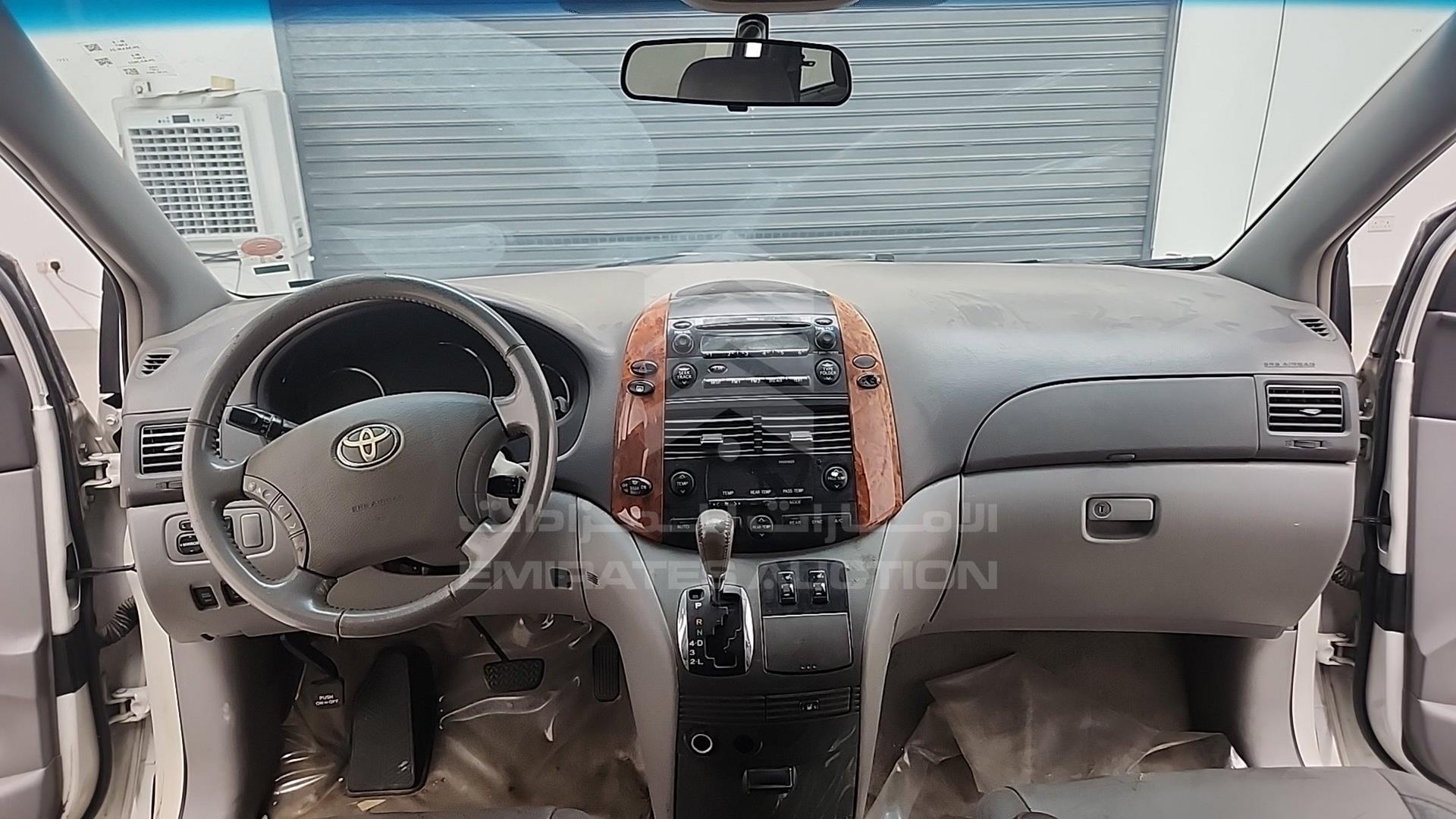 2008 TOYOTA SIENNA VIN: 5TDZK22CX8S209971