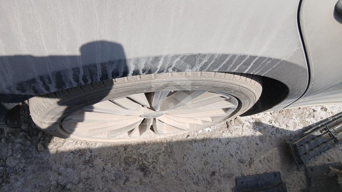 2018 Hyundai Grandeur - Scrap without document — Rear Right Tyre — Photo 29