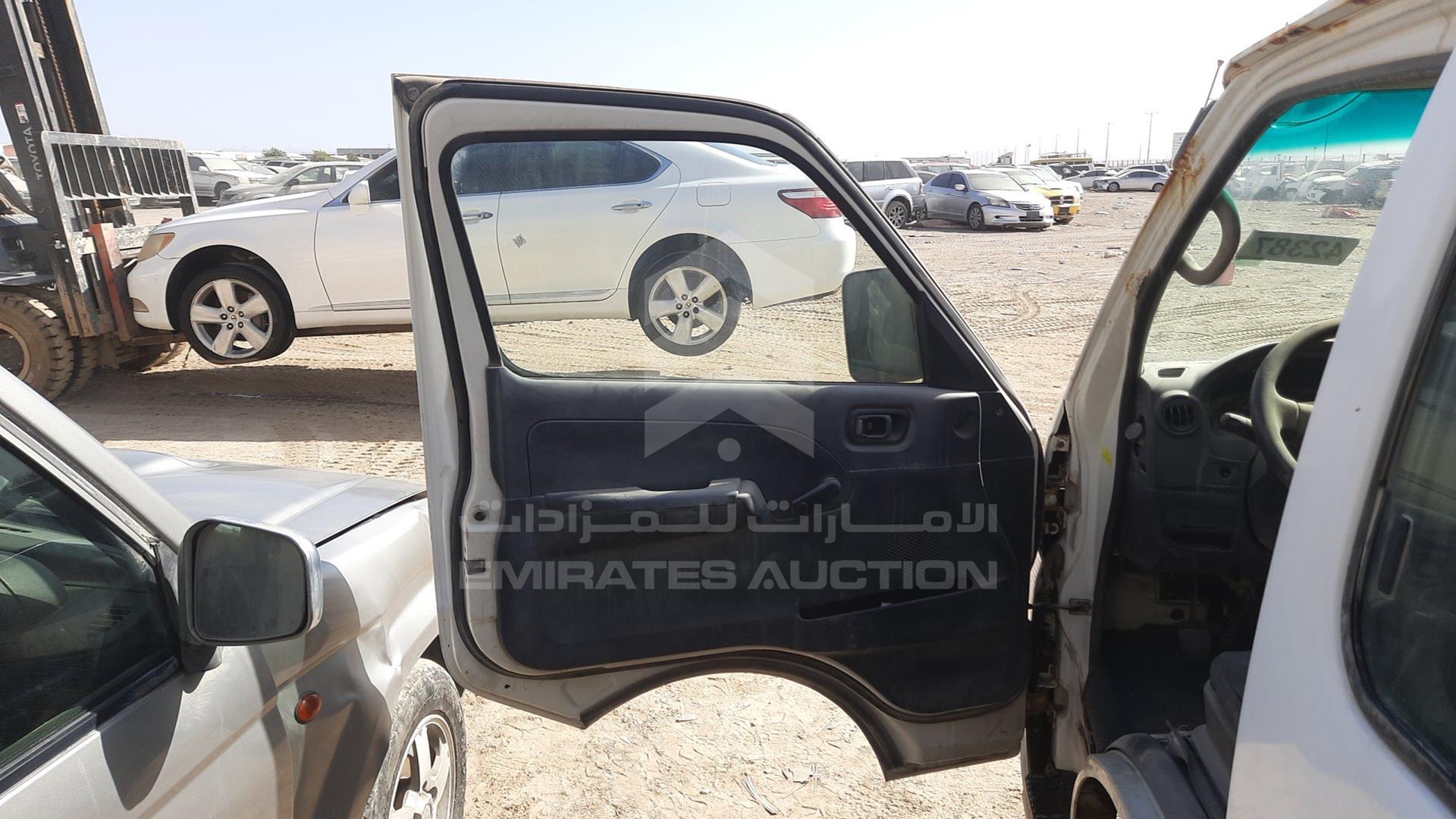 2010 NISSAN URVAN VIN: JN6AE54S5AX021415