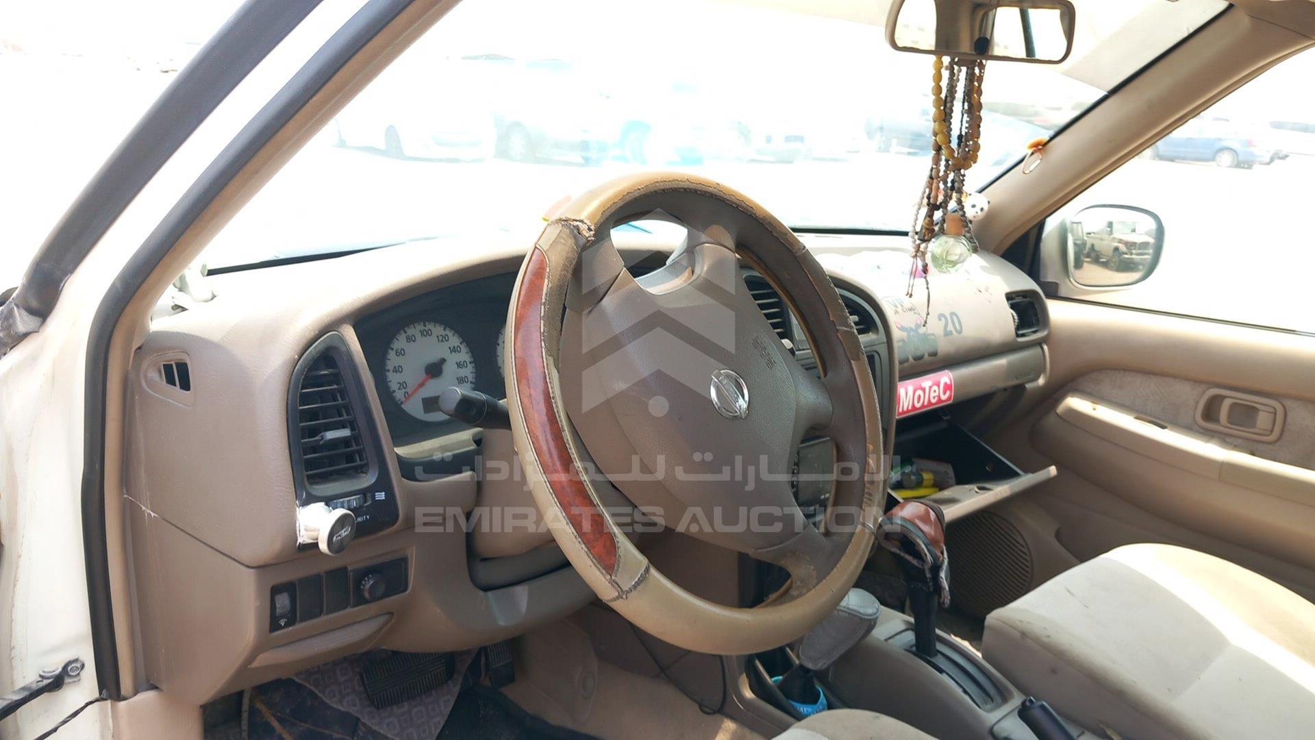 2002 NISSAN PATHFINDER VIN: JN8AR05Y62W522936