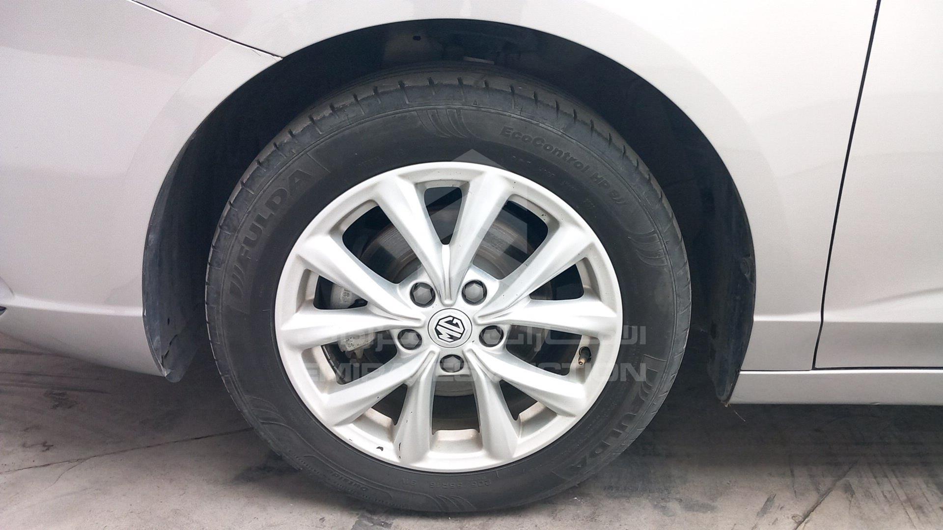 2022 MG MG 5 VIN: LSJA36E34NZ042450