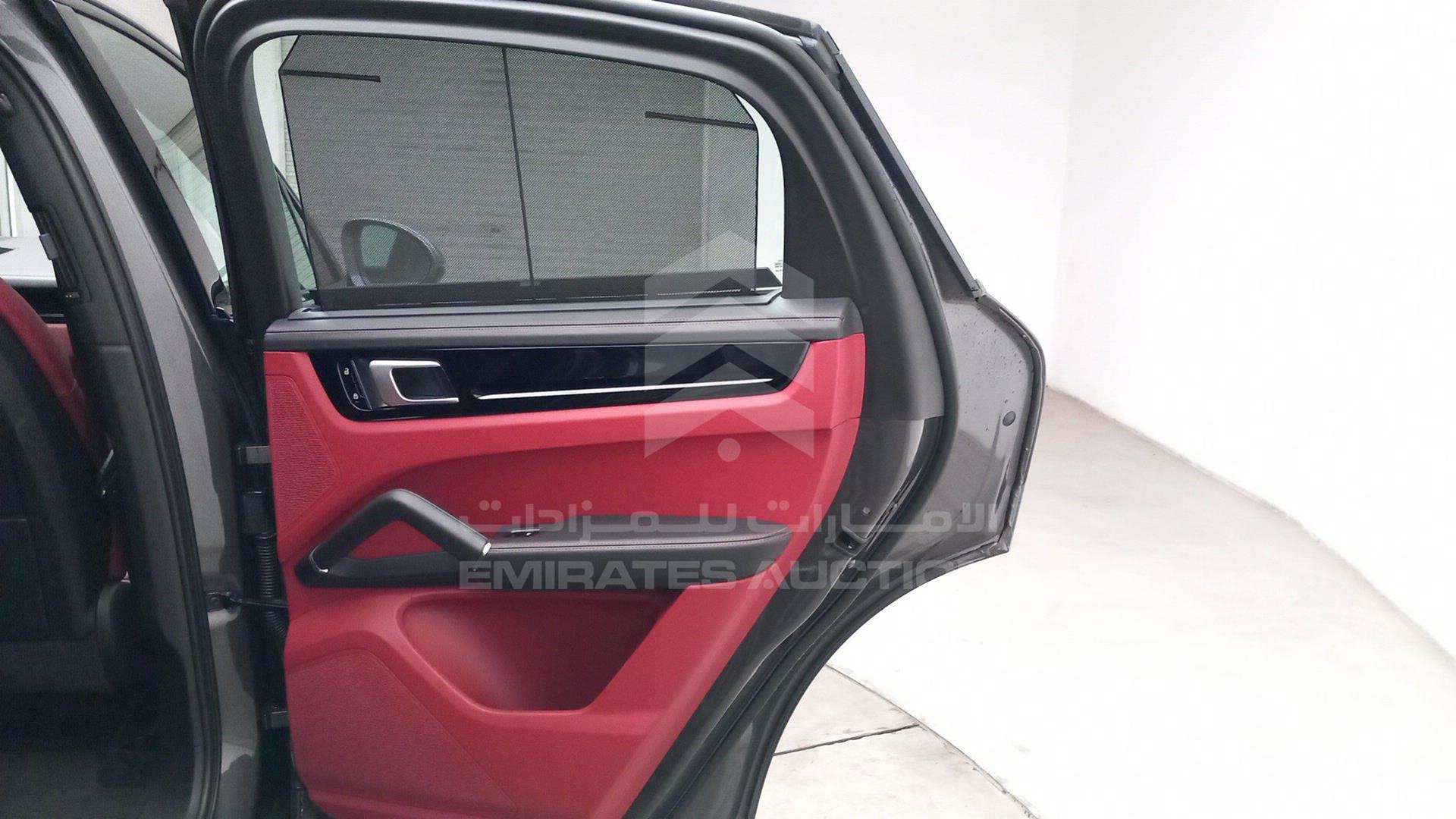 2020 PORSCHE CAYENNE VIN: WP1BA2AY0LDA47899