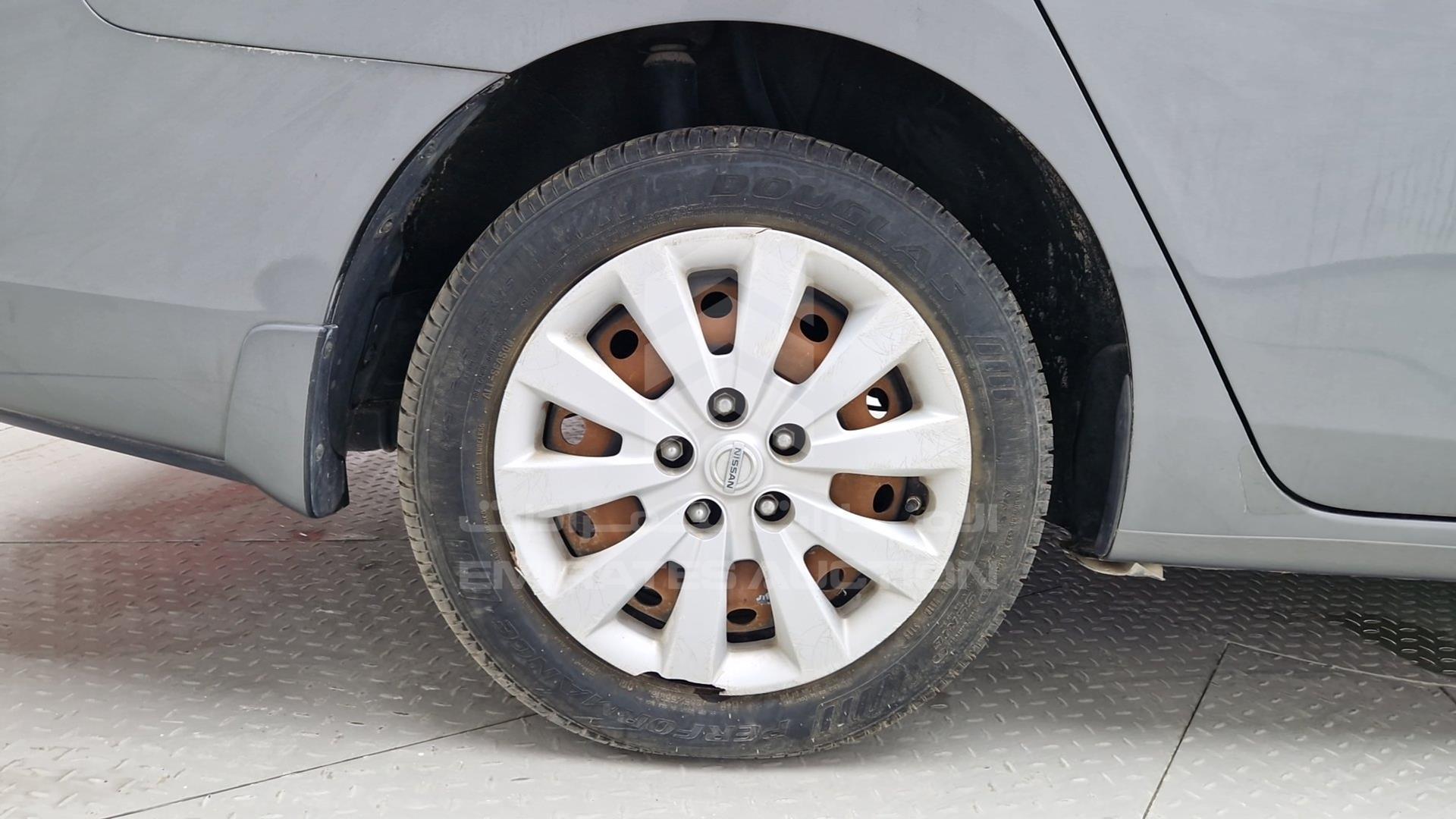 2015 NISSAN SENTRA VIN: 3N1AB7AP3FY216753