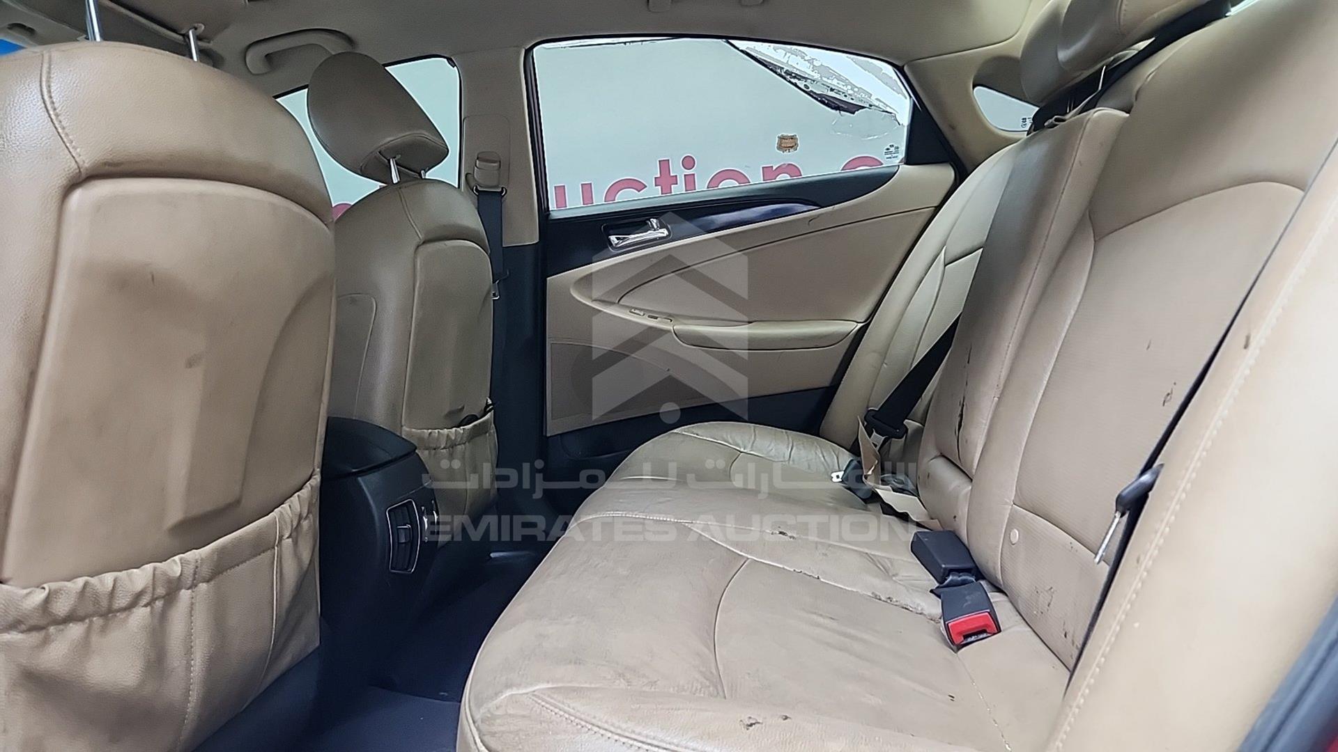 2011 HYUNDAI SONATA VIN: 5NPEC4AC7BH097202