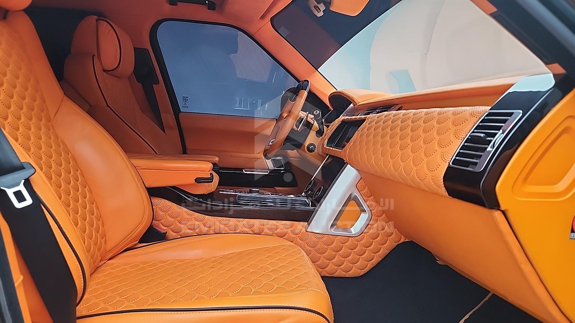 2017 RANGE ROVER VOGUE VIN: SALGV5FE4HA357017
