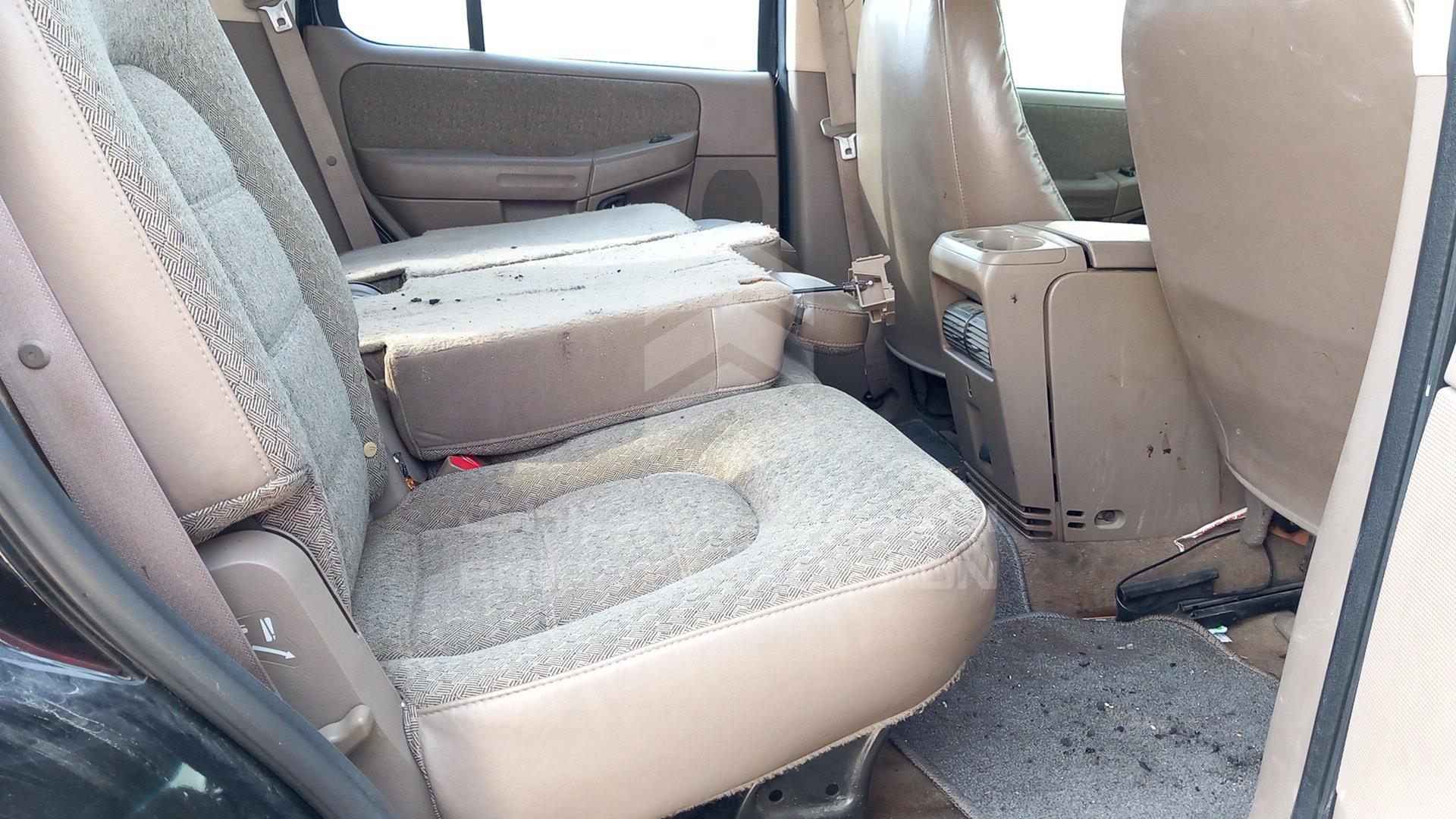 2005 FORD EXPLORER VIN: 1FMZU72E45ZA34289