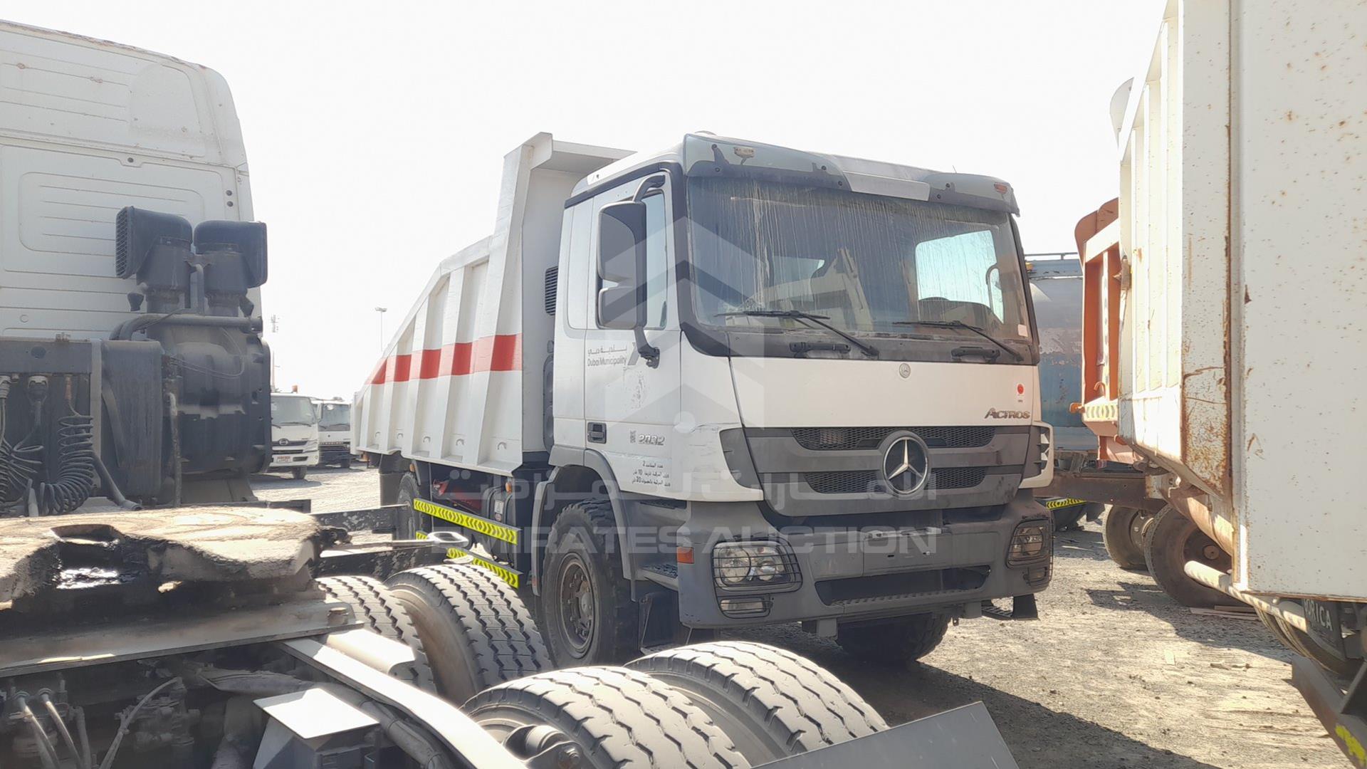 0 MERCEDES ACTROS VIN: WDB9300131L453345