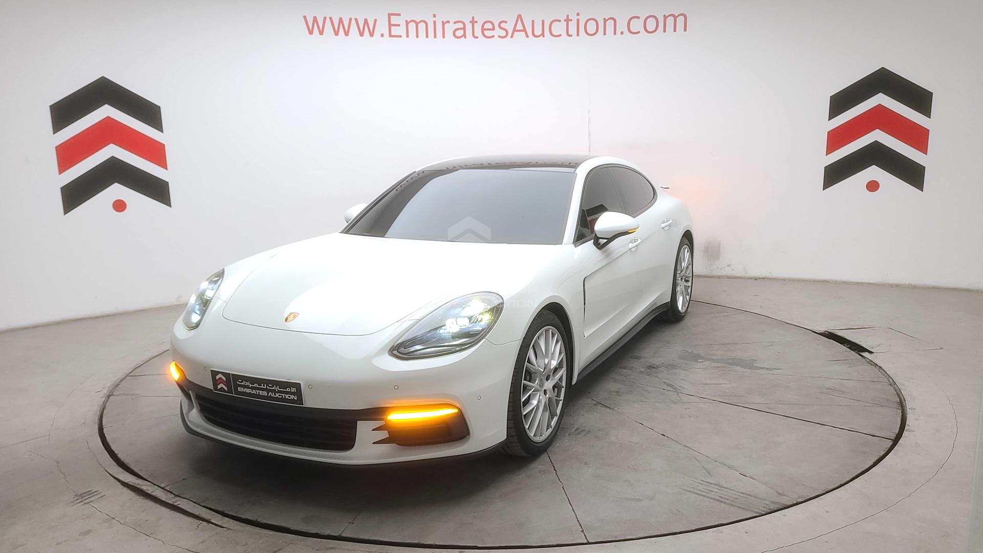 2018 PORSCHE PANAMERA VIN: WP0ZZZ97ZJL107488