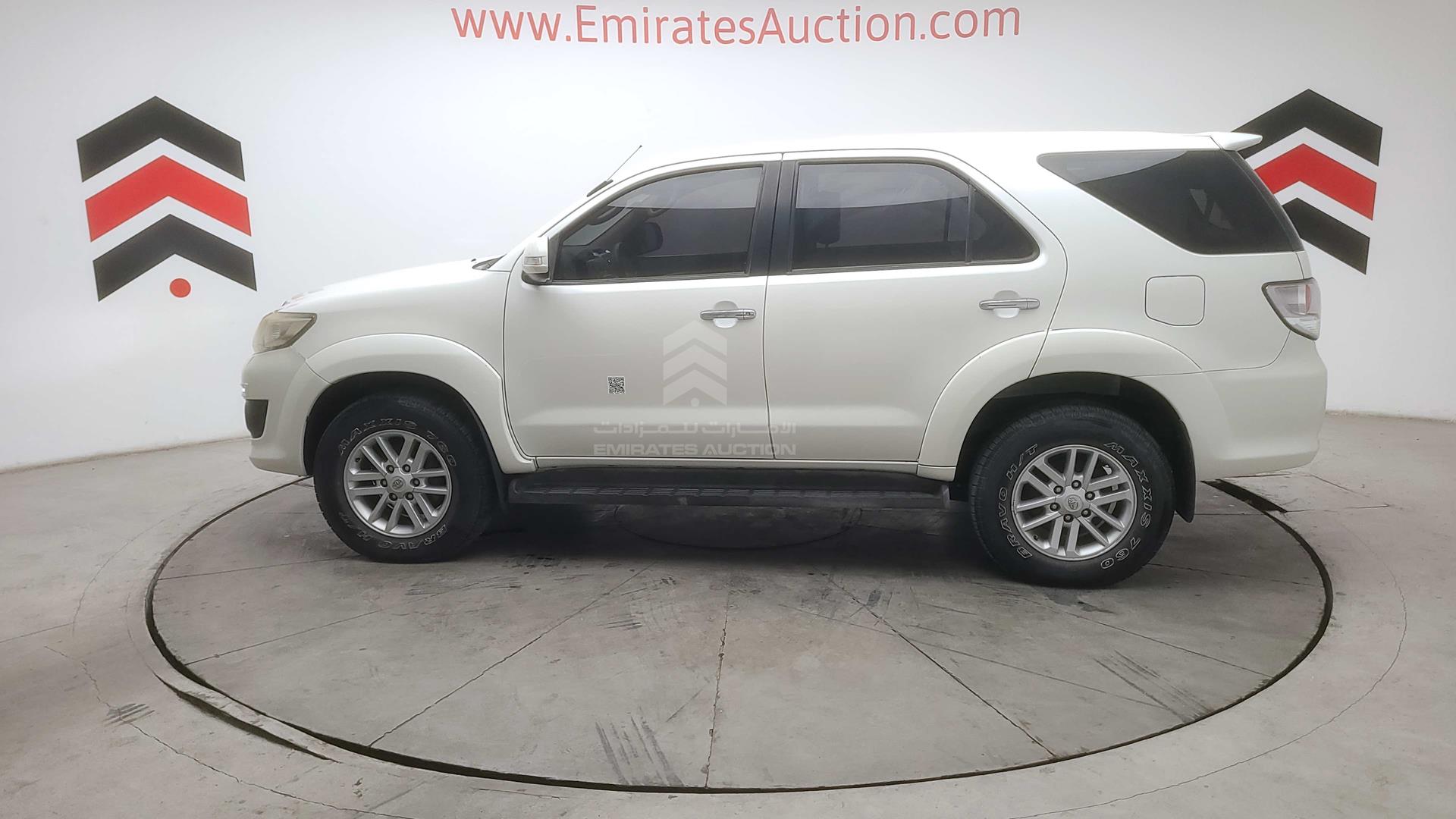 2015 TOYOTA FORTUNER VIN: MHFYX59G7F8068399