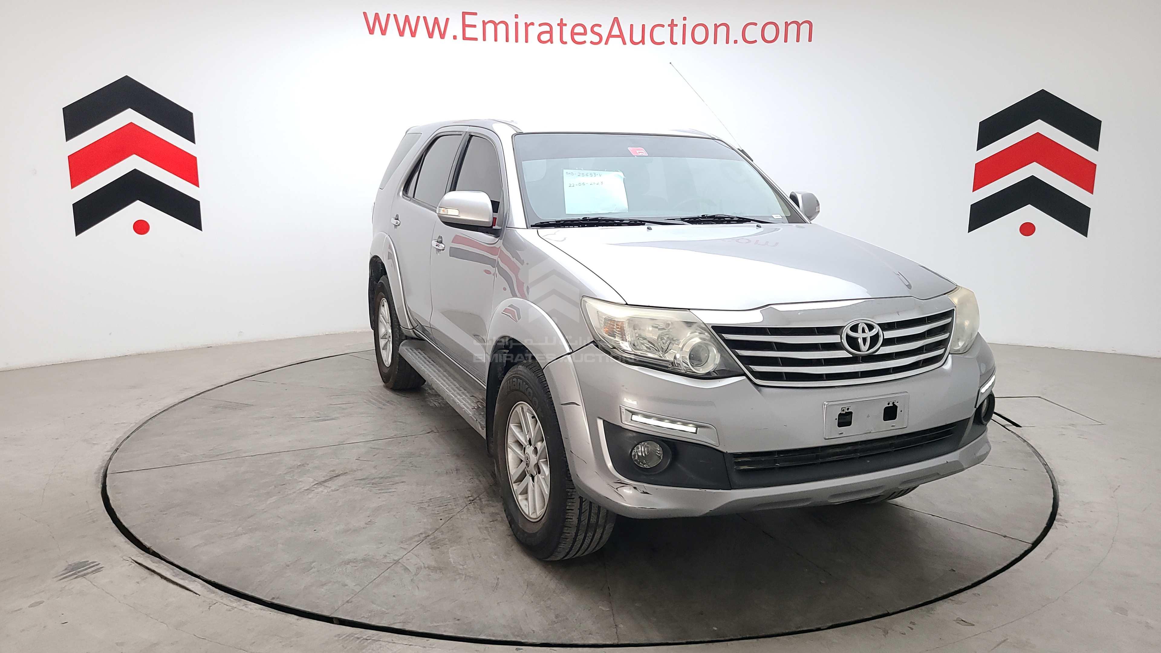 MHFYX59G2F8069864 - 2015 Toyota Fortuner - #428513