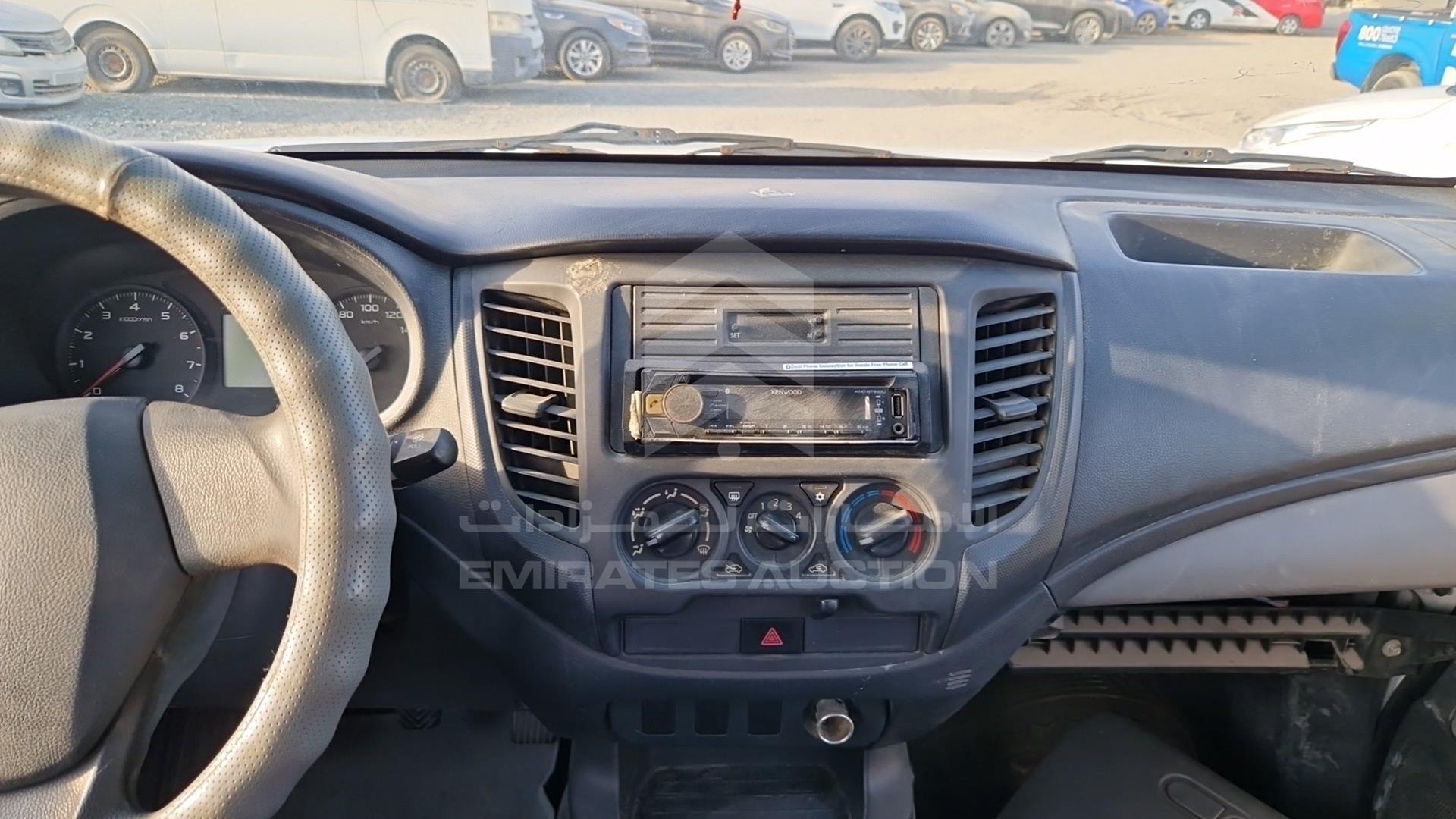 2016 MITSUBISHI L 200 VIN: MMBJNKJ40GH039774