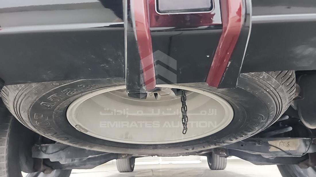 نيسان باترول 2013 — الإطار الاحتياطي — صورة 24