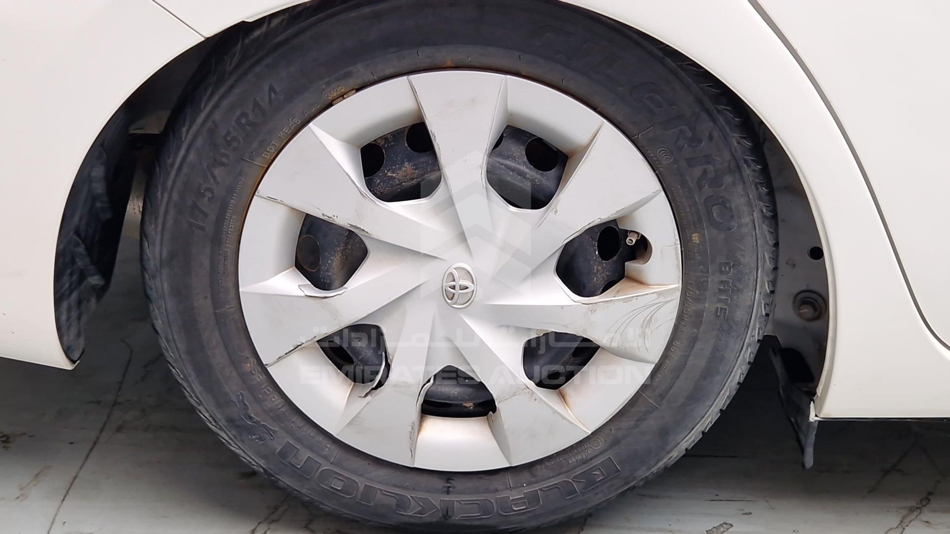 2019 TOYOTA YARIS VIN: MHFB29F38K2040816