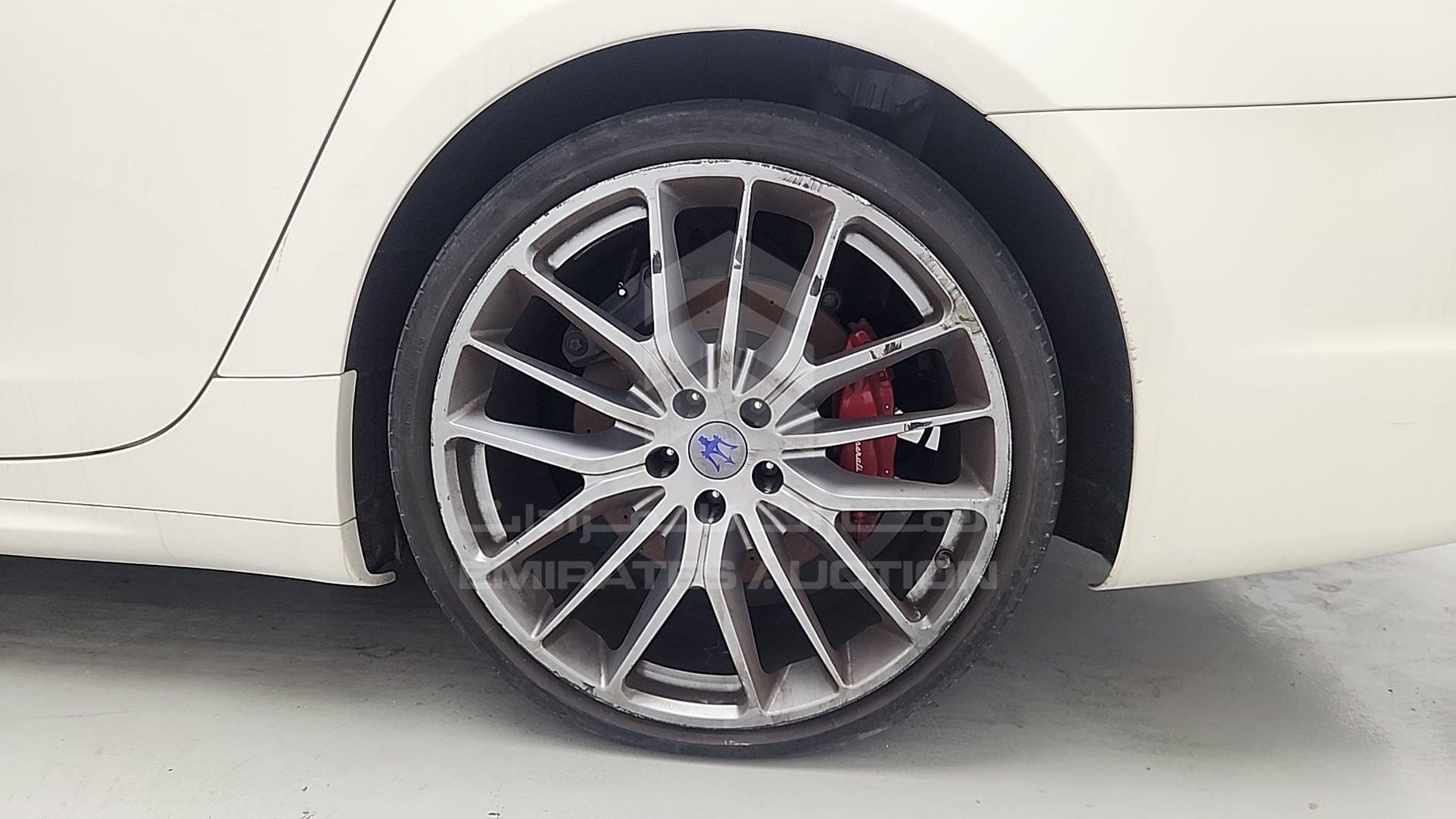 2017 MASERATI QUATTROPORTE VIN: ZAMRP56F8H1232360