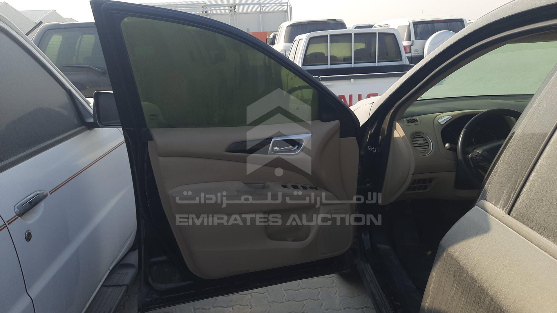 2016 NISSAN PATHFINDER VIN: 5N1AR2M57GC661850