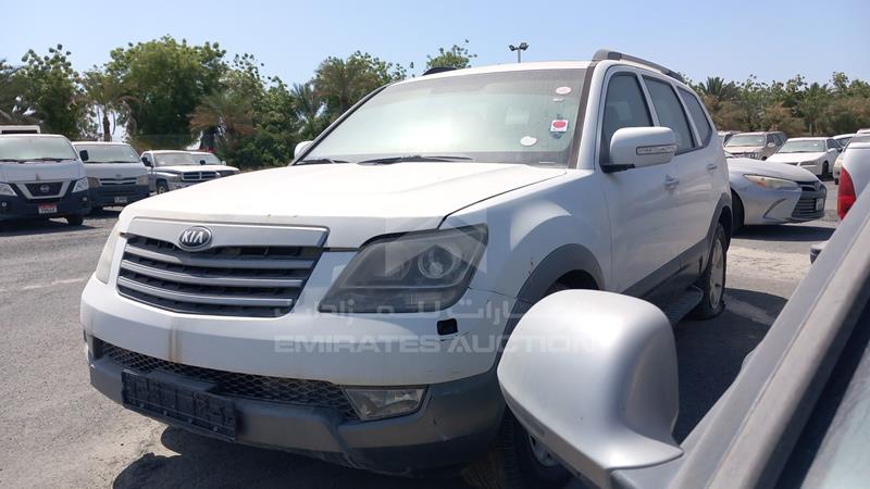 KNAKN8119F5122686 Auction: EmiratesAuction Lot: 406990 KNAKN8119F5122686 Kia Mohave 2015 WHITE Photo 4