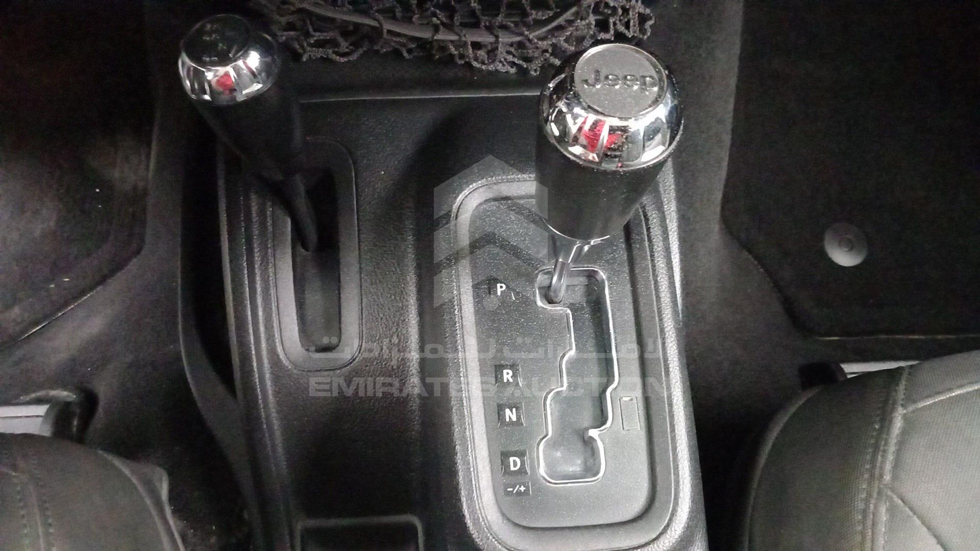 2016 JEEP WRANGLER / VIN: 1C4BJWAGXGL165244