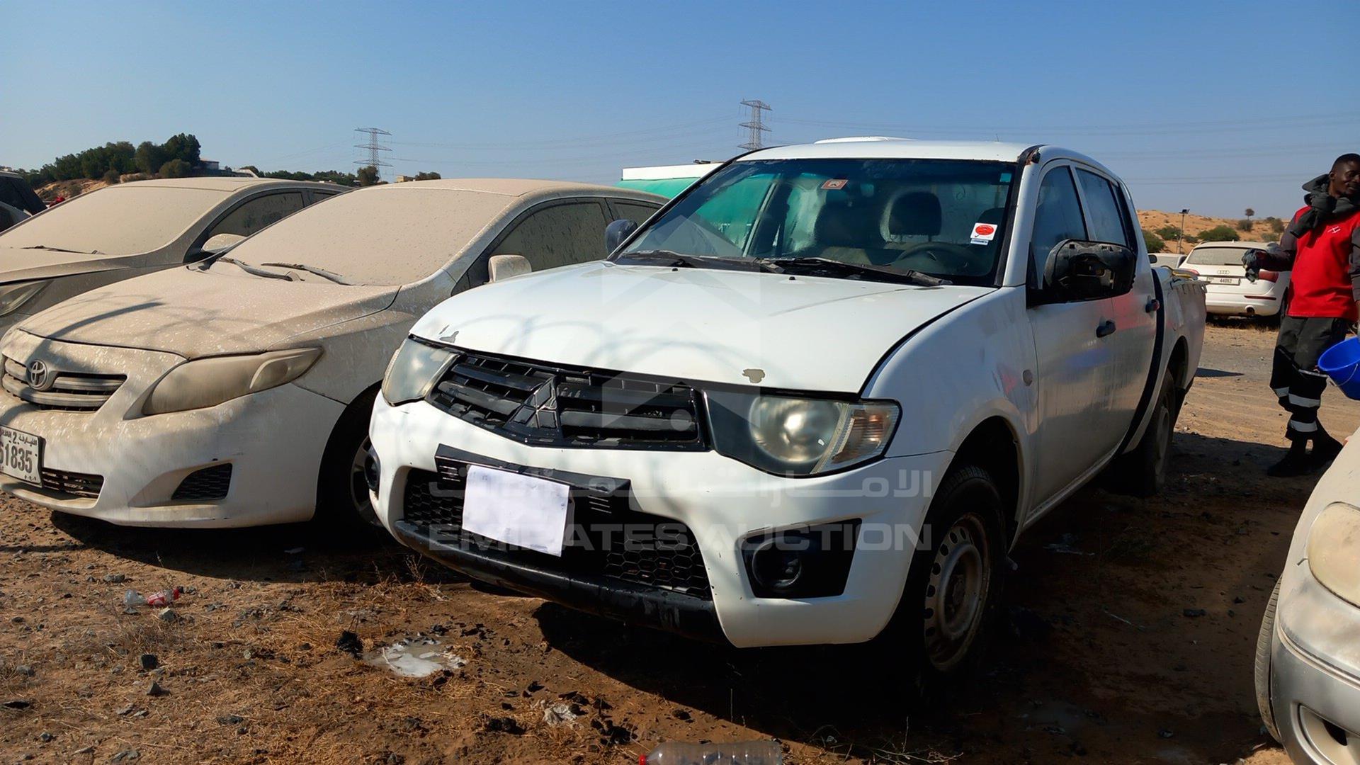 2013 MITSUBISHI L 200 VIN: MMBJNKA50DD029691