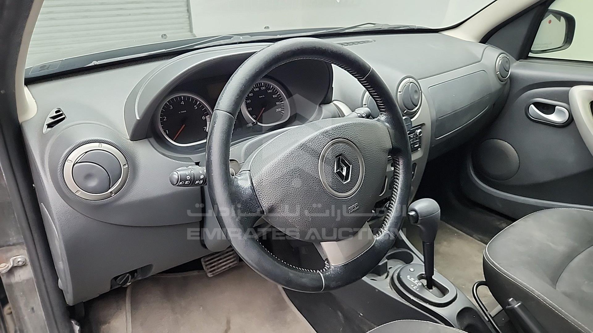2015 RENAULT DUSTER VIN: VF1HSRCA1FA514477
