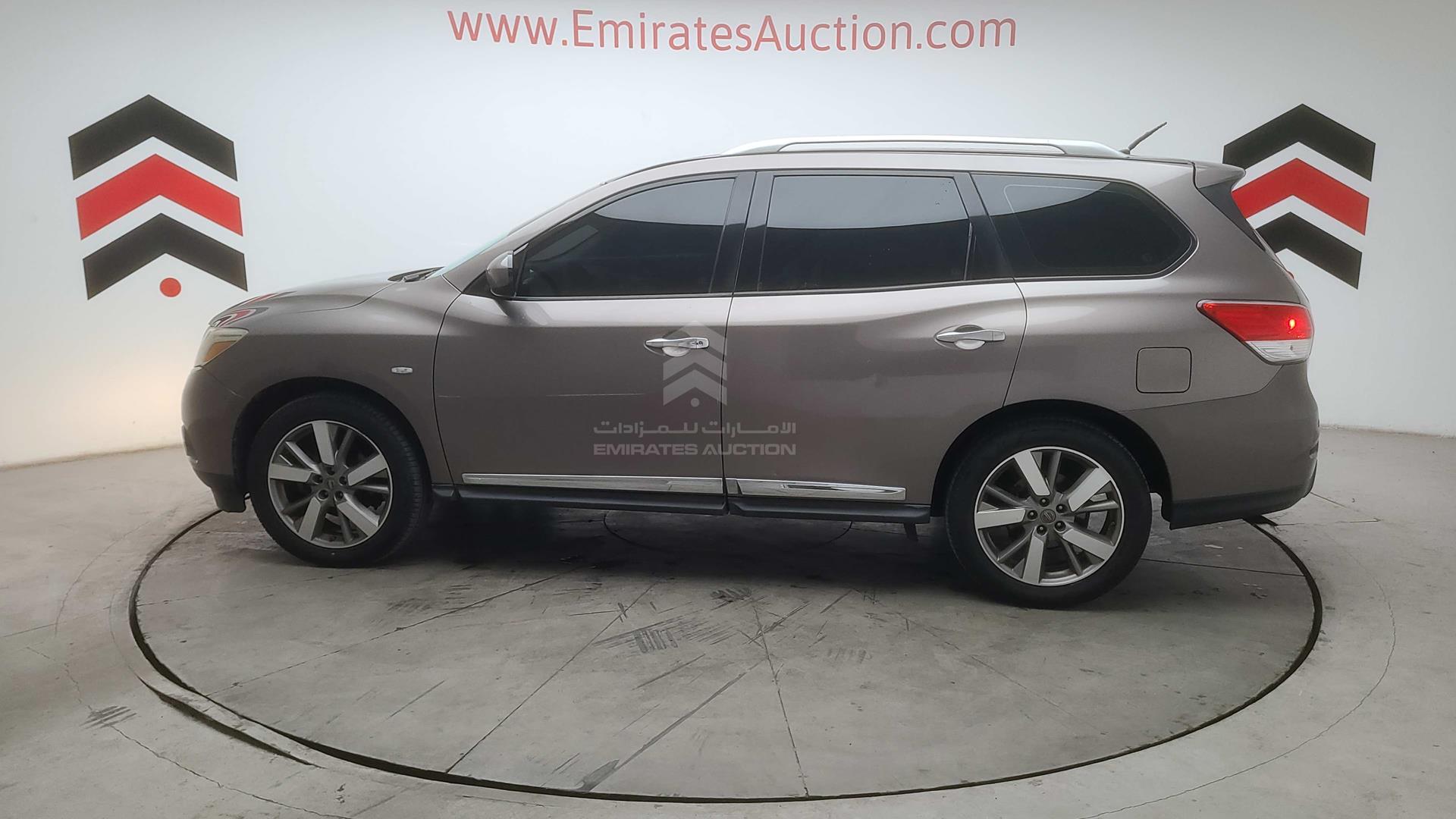 2014 NISSAN PATHFINDER VIN: 5N1AR2M79EC655174