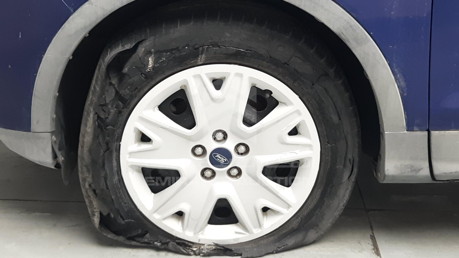 2013 FORD ESCAPE VIN: 1FMCU0F76DUA96572
