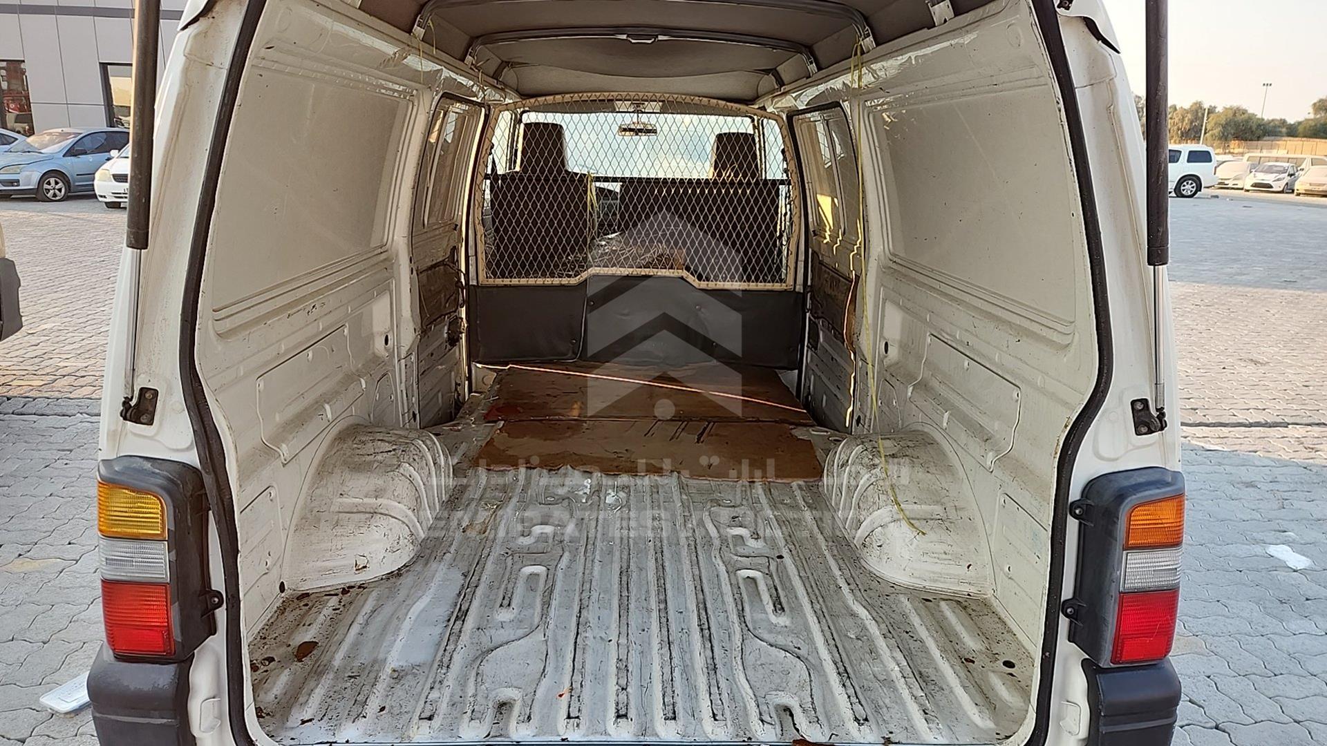 2014 MITSUBISHI L 300 VIN: JMYJNP13VEA700309