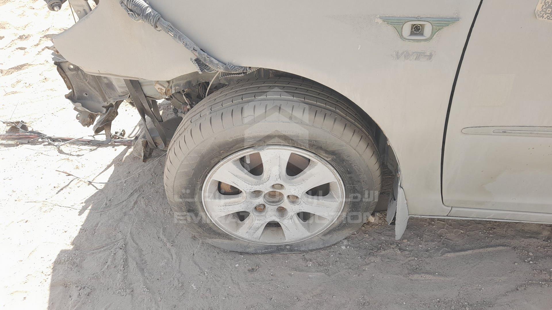 2004 TOYOTA CAMRY VIN: 6T1BE32K84X444136