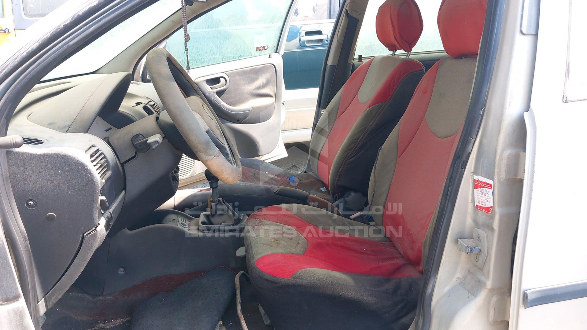 2003 CHEVROLET BARINA VIN: 93CXH19J03C133486