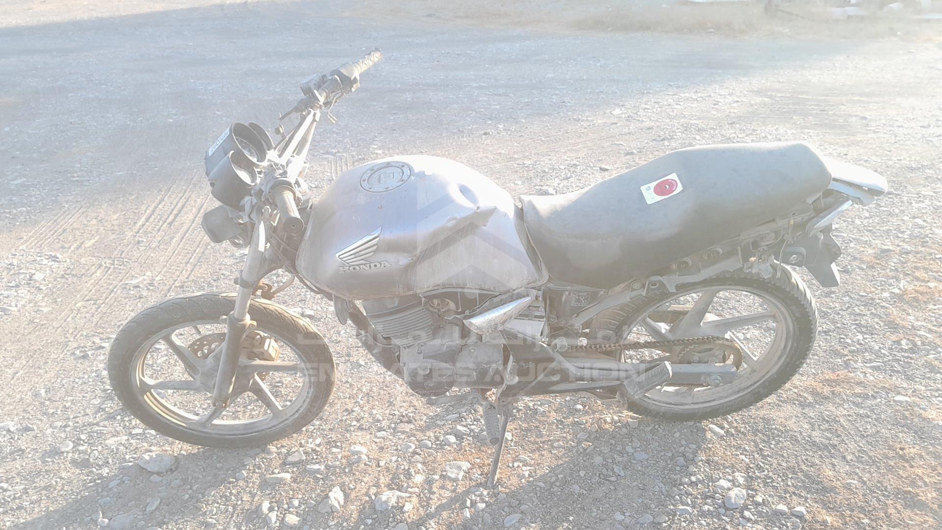 2011 HONDA CBF 150 VIN: ME4KC09CCB8096377