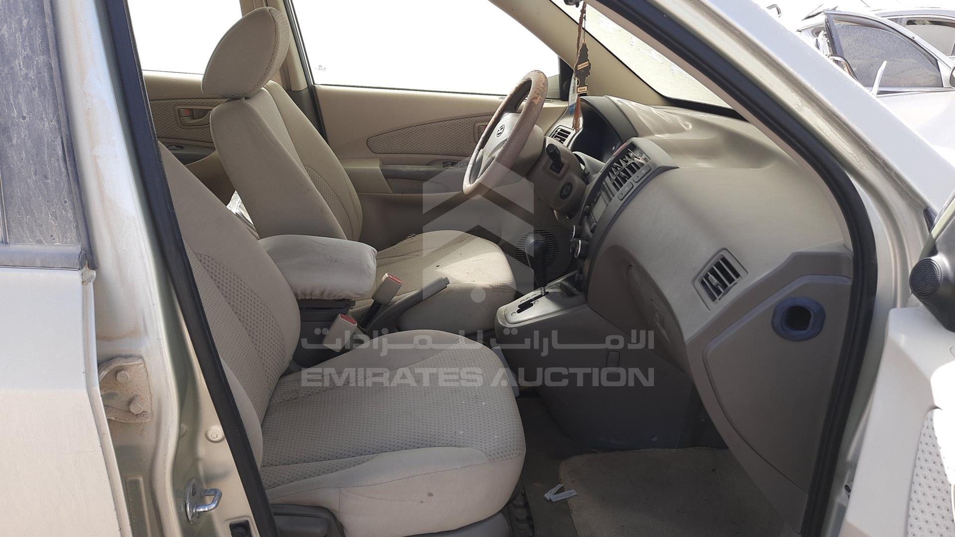 2009 HYUNDAI TUCSON VIN: KMHJM81B29U038399