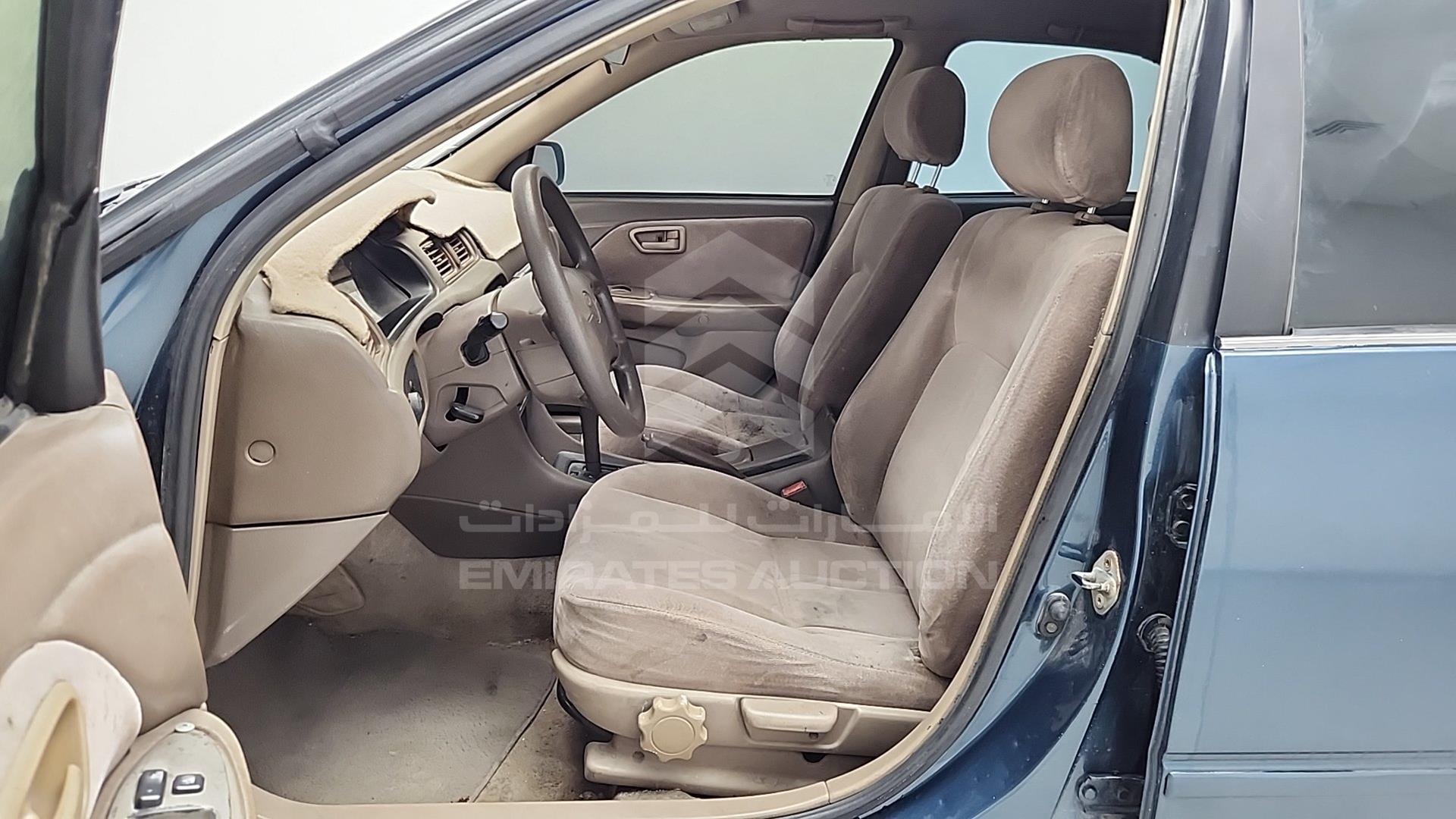 1998 TOYOTA CAMRY VIN: JT2BG22K4W0202131