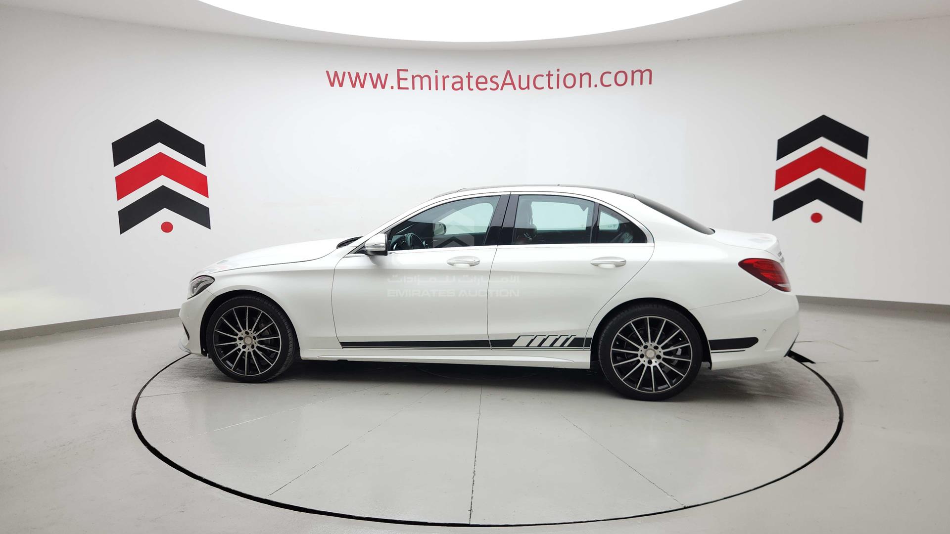2015 MERCEDES C 200 VIN: WDDWF4CB9FR032422