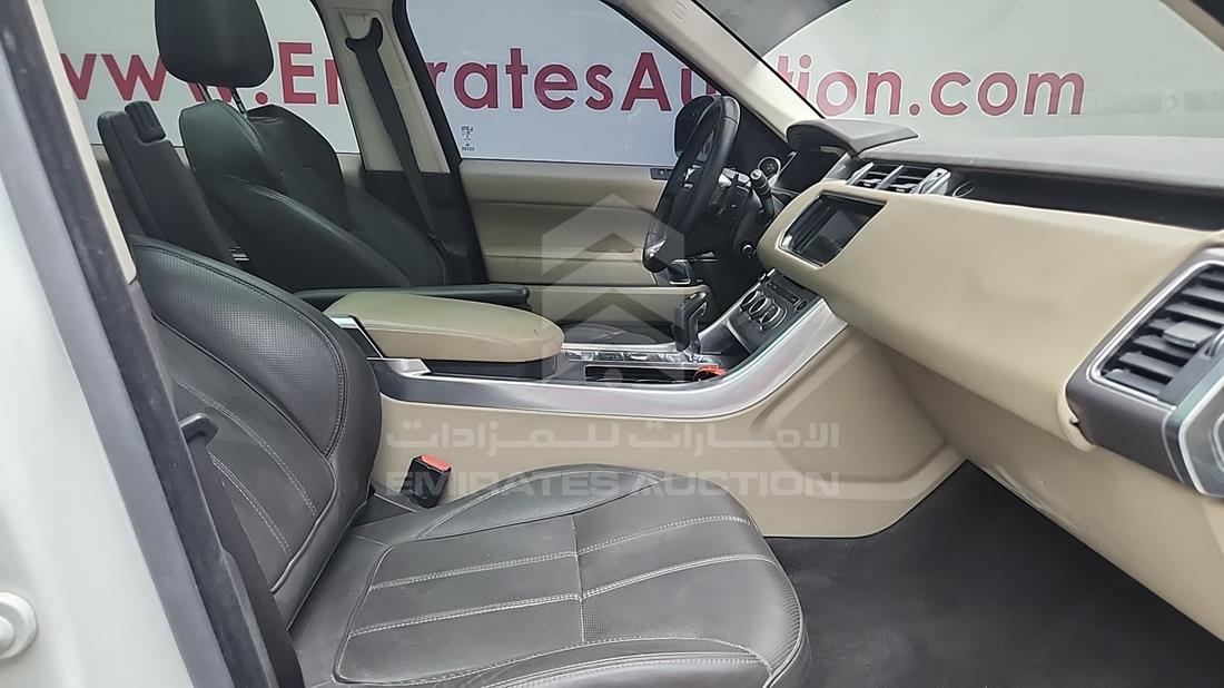2016 Range Rover HSE — Front Right Passenger Seat View — Photo 23