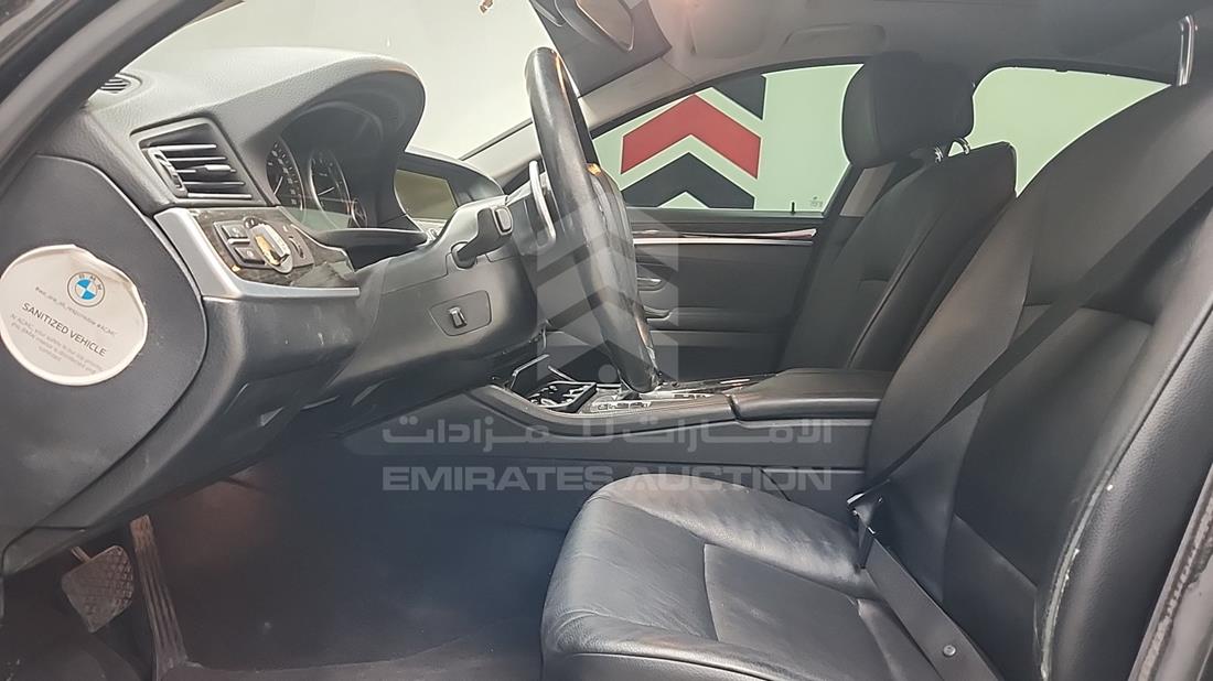 2013 BMW 535 i — Front Left Driver Seat View — Photo 15