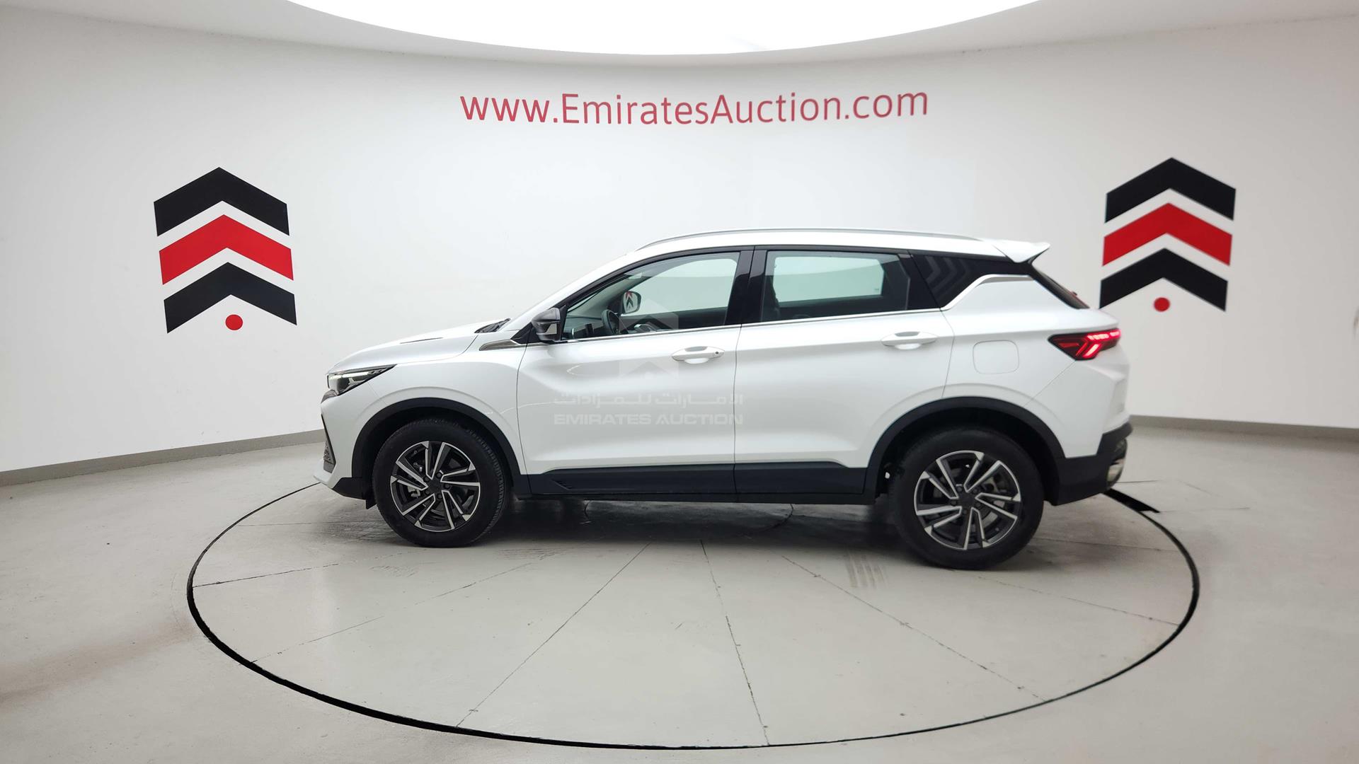 2024 GEELY COOLRAY VIN: LB3762KZXRX506563