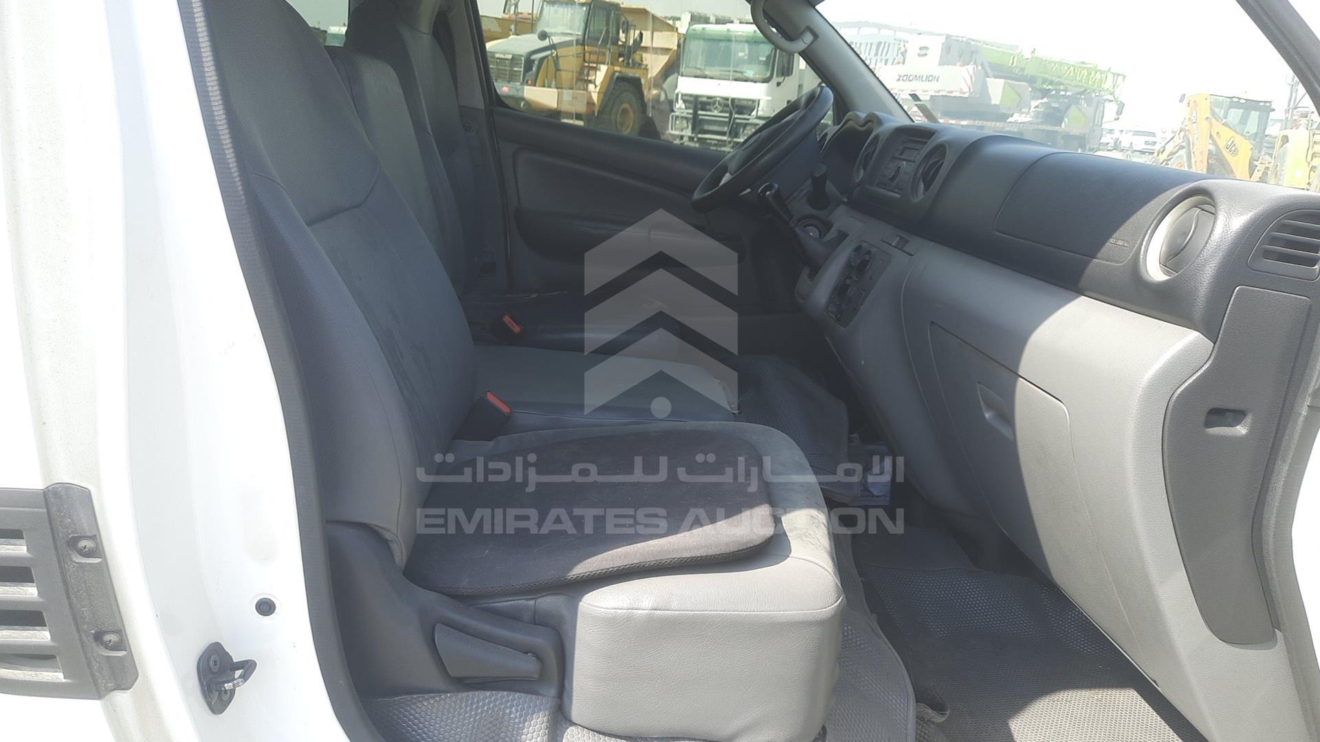 2016 MITSUBISHI CANTER VAN VIN: JN6BE6DS6G9800183