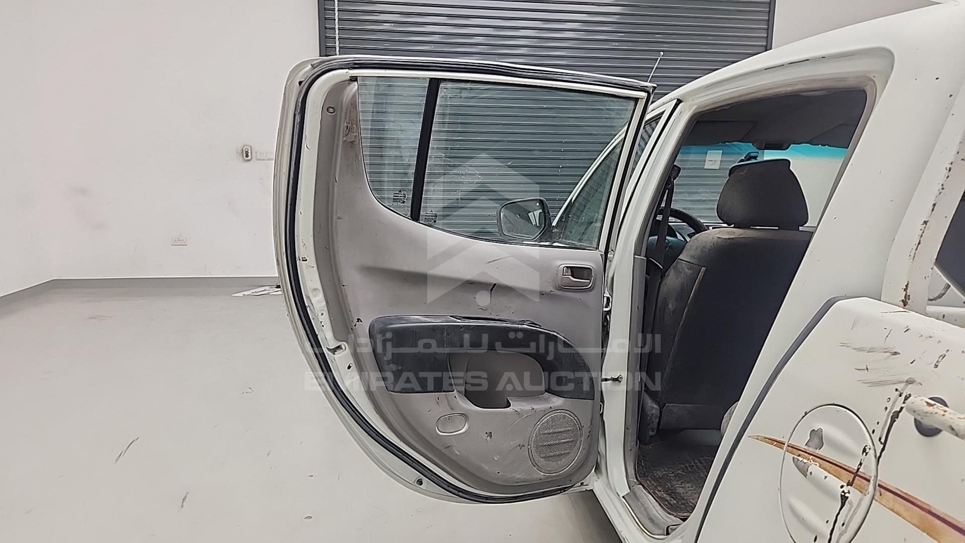 2013 MITSUBISHI PICK UP VIN: MMBJNKA50DD018547