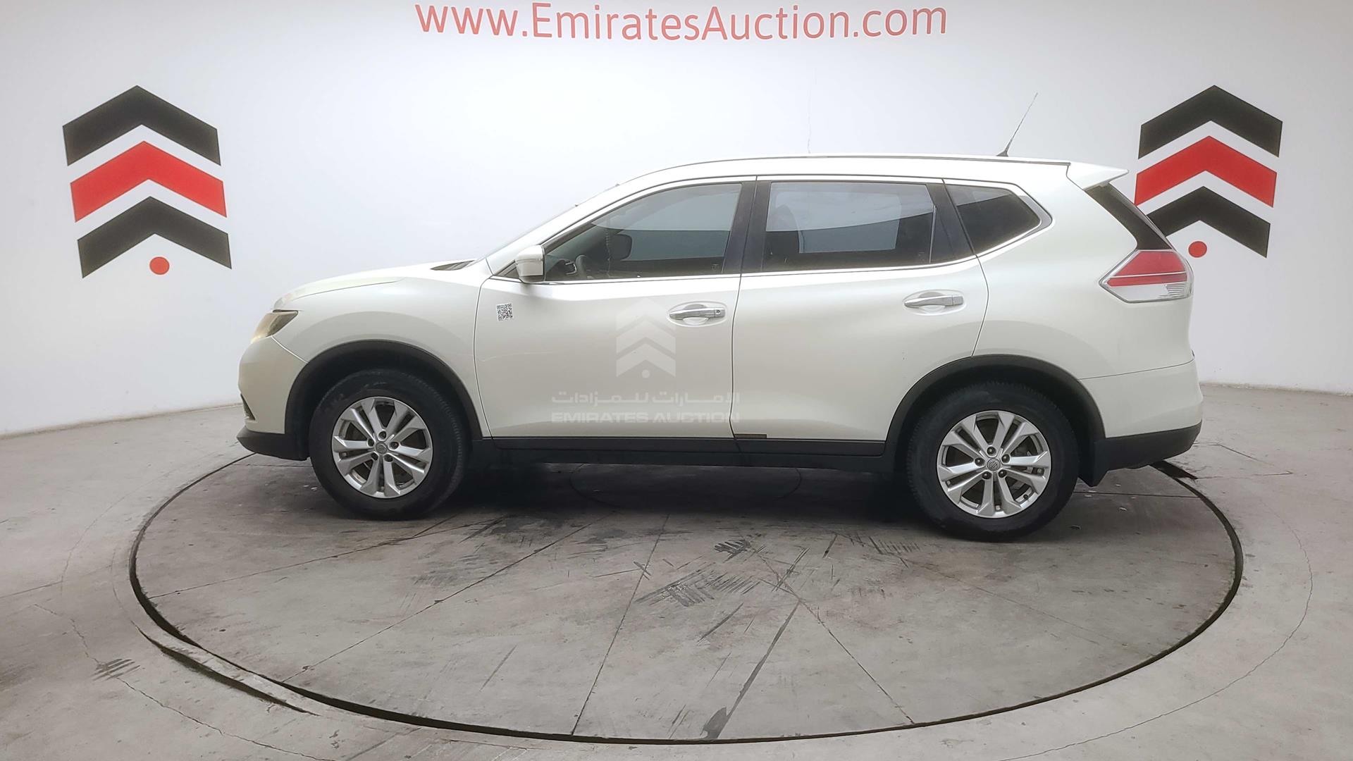 2016 NISSAN X-TRAIL VIN: JN1BT2MU4GW003986
