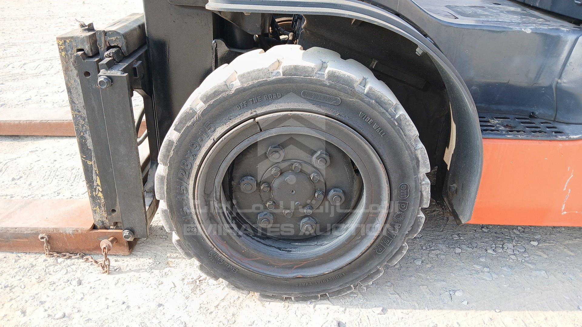 2013 TOYOTA FORKLIFT VIN: 308FGJ3533318