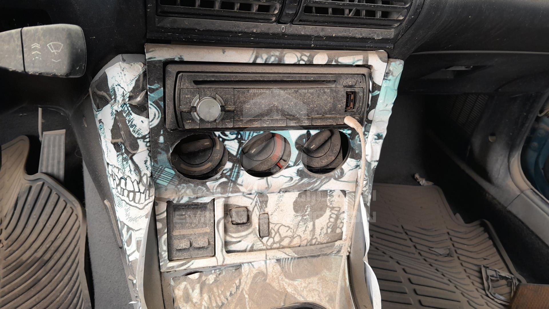 0 BMW Z 3 VIN: WBACH71090LA28696