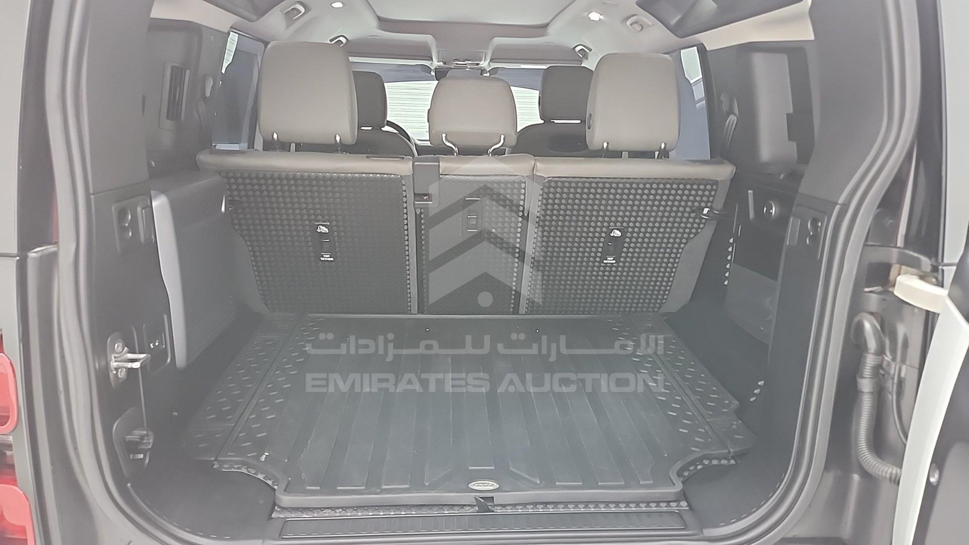 2021 LAND ROVER DEFENDER VIN: SALEA7BU2M2035119