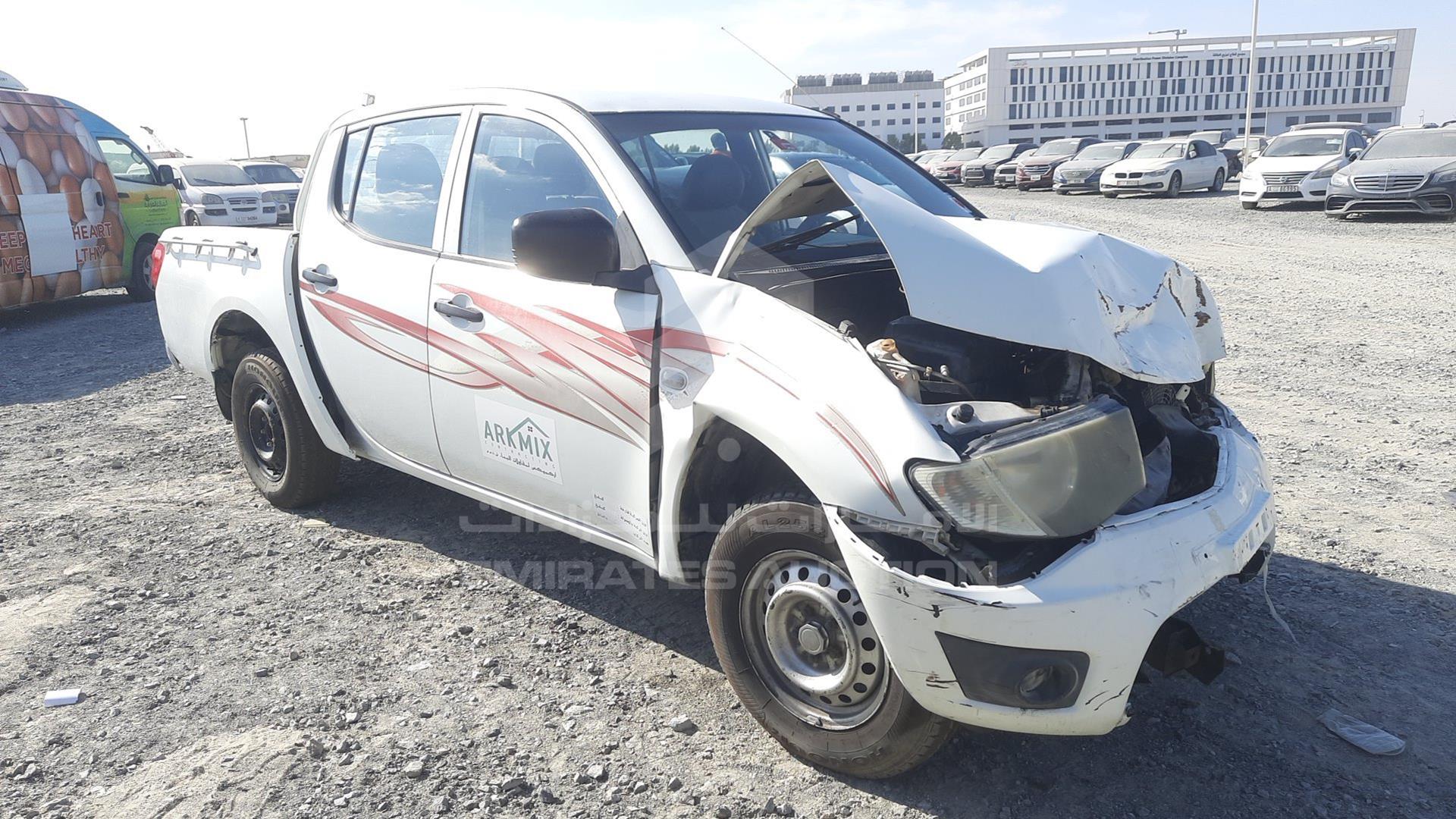 2010 MITSUBISHI L 200 VIN: MMBJNKA50AD031418