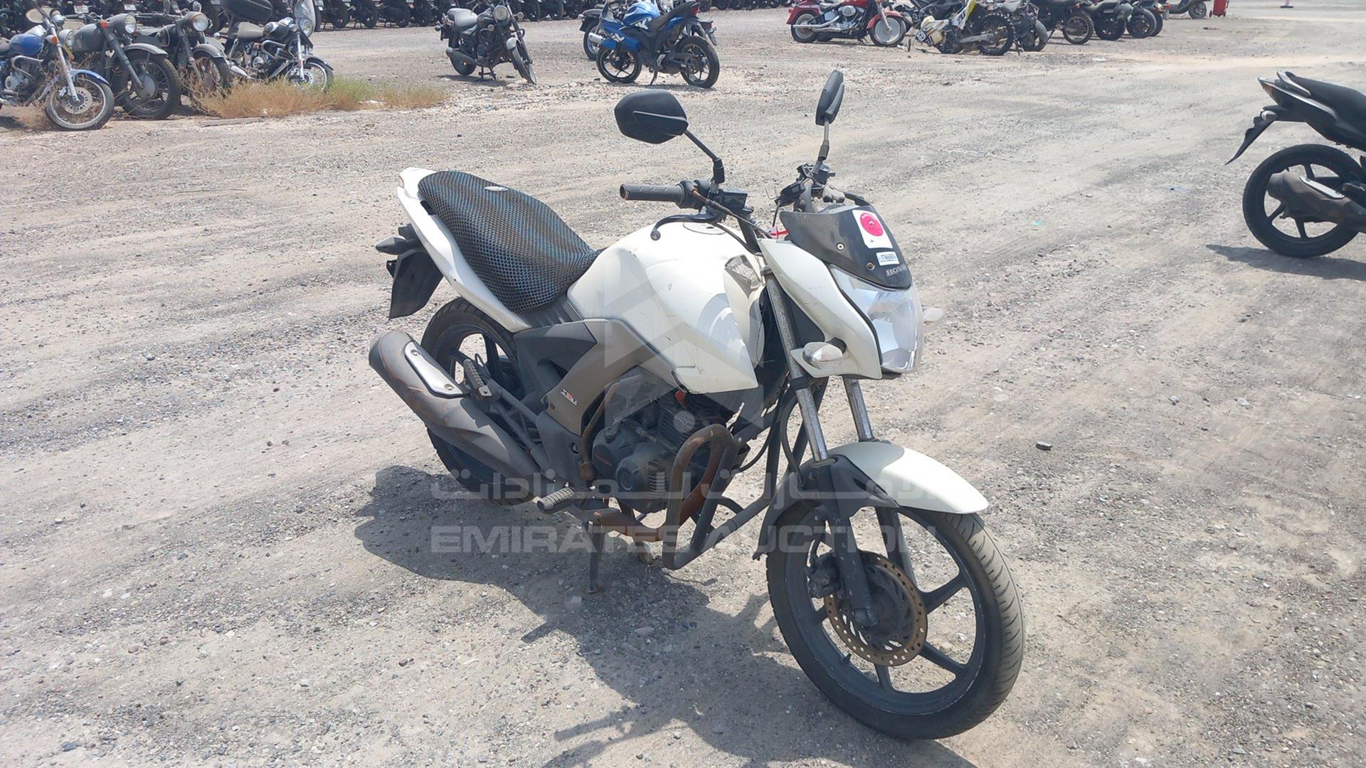 2016 HONDA UNICORN 160 VIN: ME4KC204BG8001170