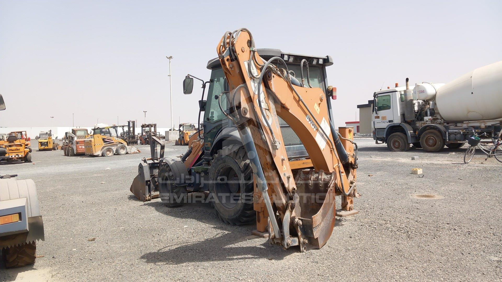 2020 CASE 570 T VIN: NKJ0570TCKKH02370