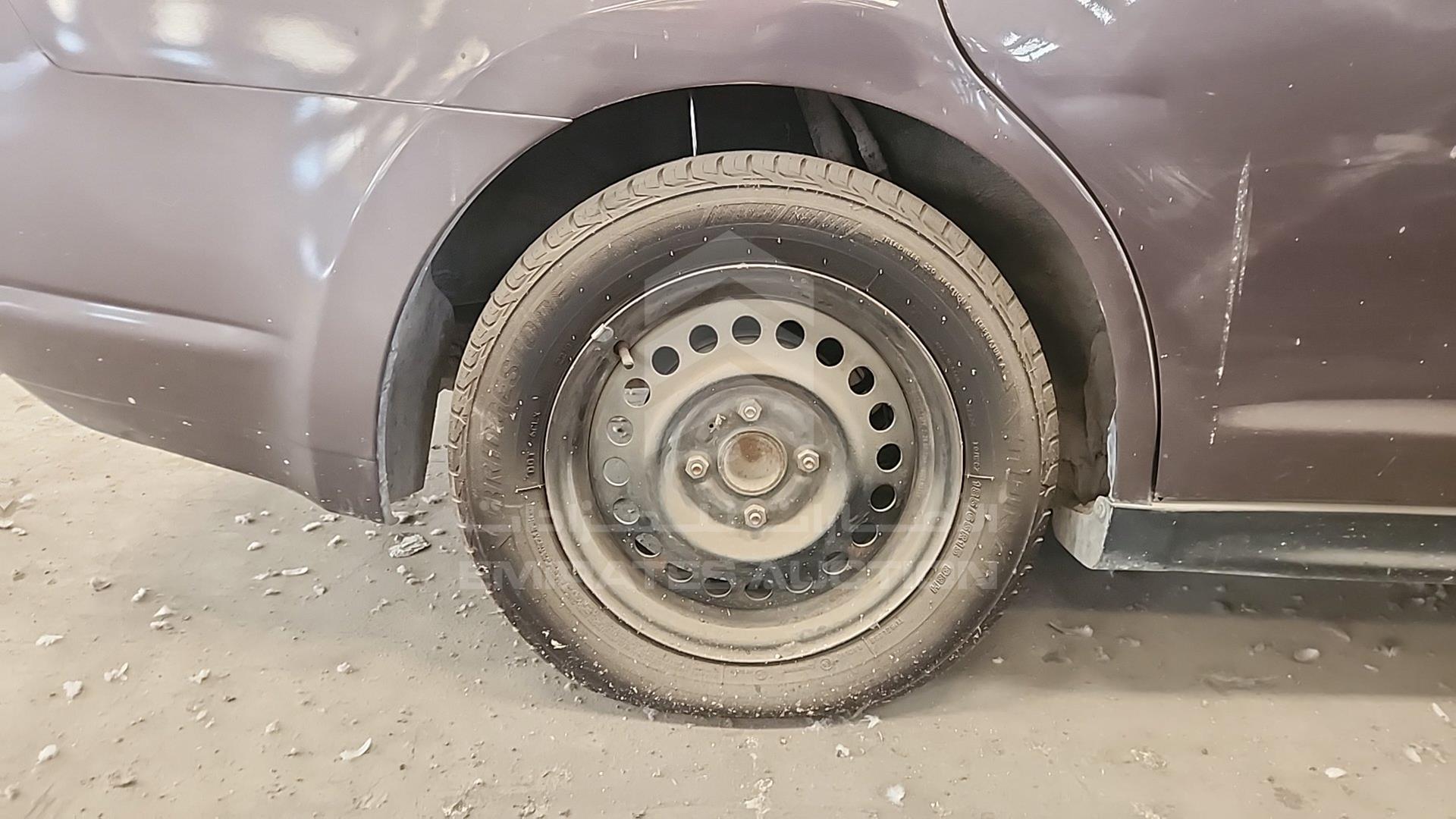 2009 NISSAN TIIDA VIN: JN1CC11C99T037212