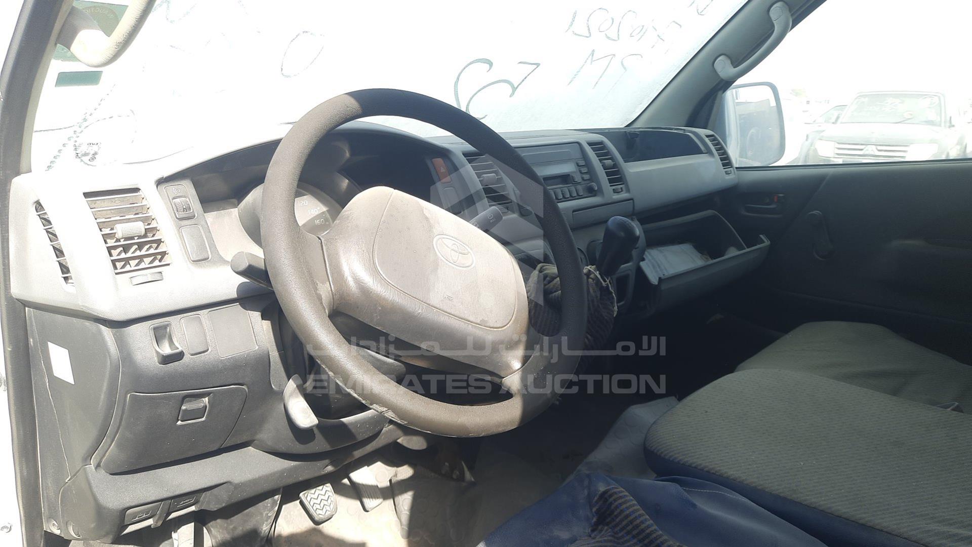 2009 TOYOTA HIACE VIN: JTFHX02P890040579