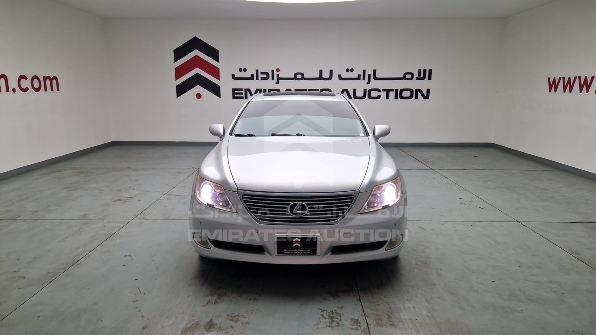 2009 LEXUS LS 460 L VIN: JTHGL46F395033534