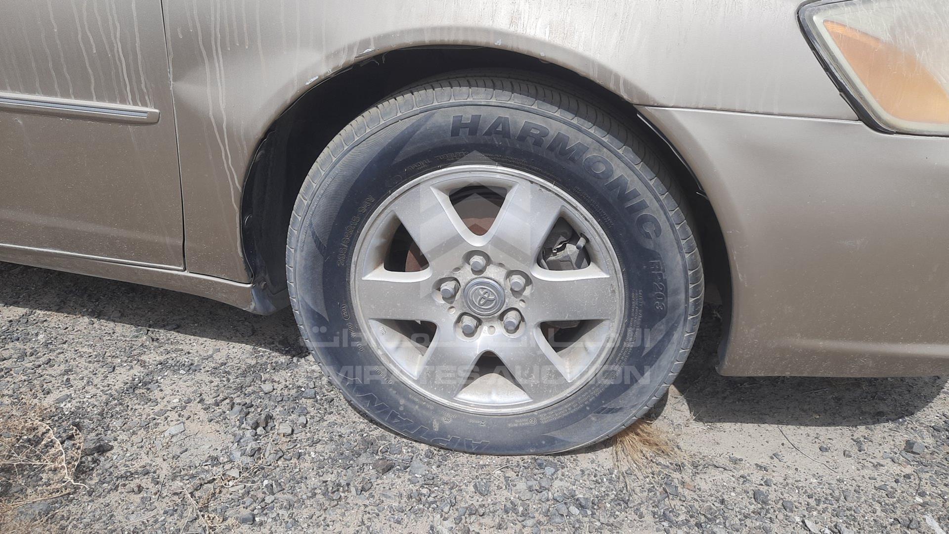 2001 TOYOTA AVALON VIN: 4T1BF28B51U157666