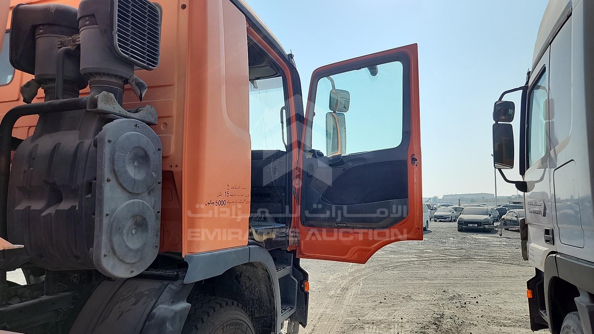 2007 MERCEDES ACTROS VIN: WDAKHCAA47L192058