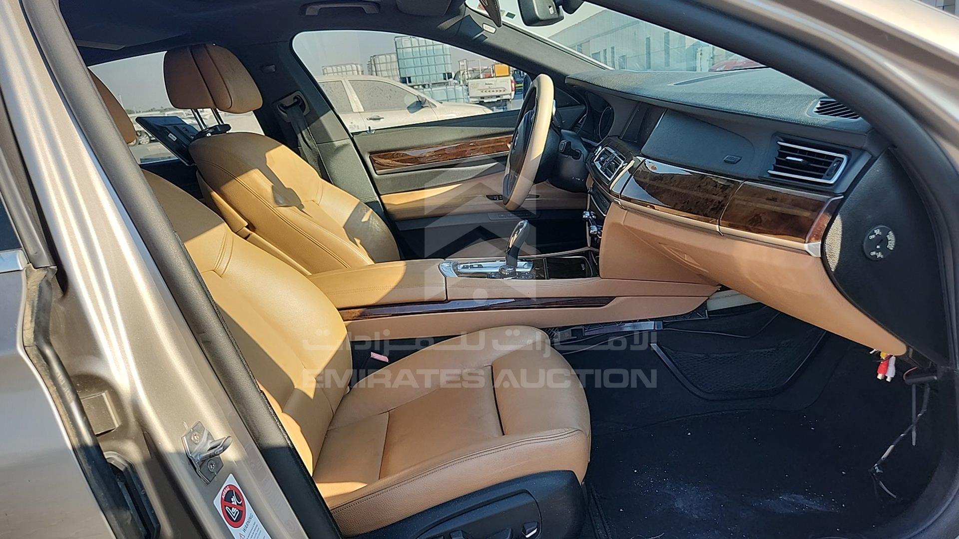 2013 BMW 750 VIN: WBAYE8101DD145934